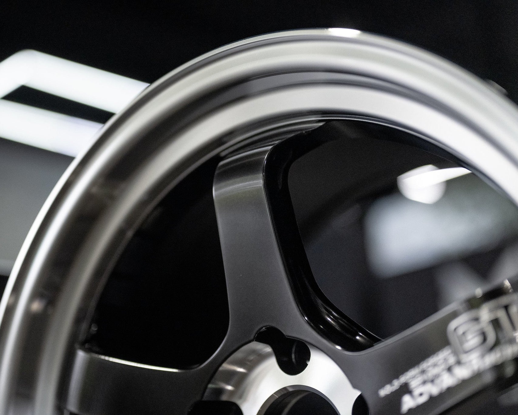Advan GT Beyond-R 5x114.3 - Wheels