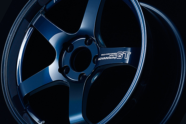 Advan GT Premium for R35 GT-R - F: 20x10 +35 R: 20x11 +15