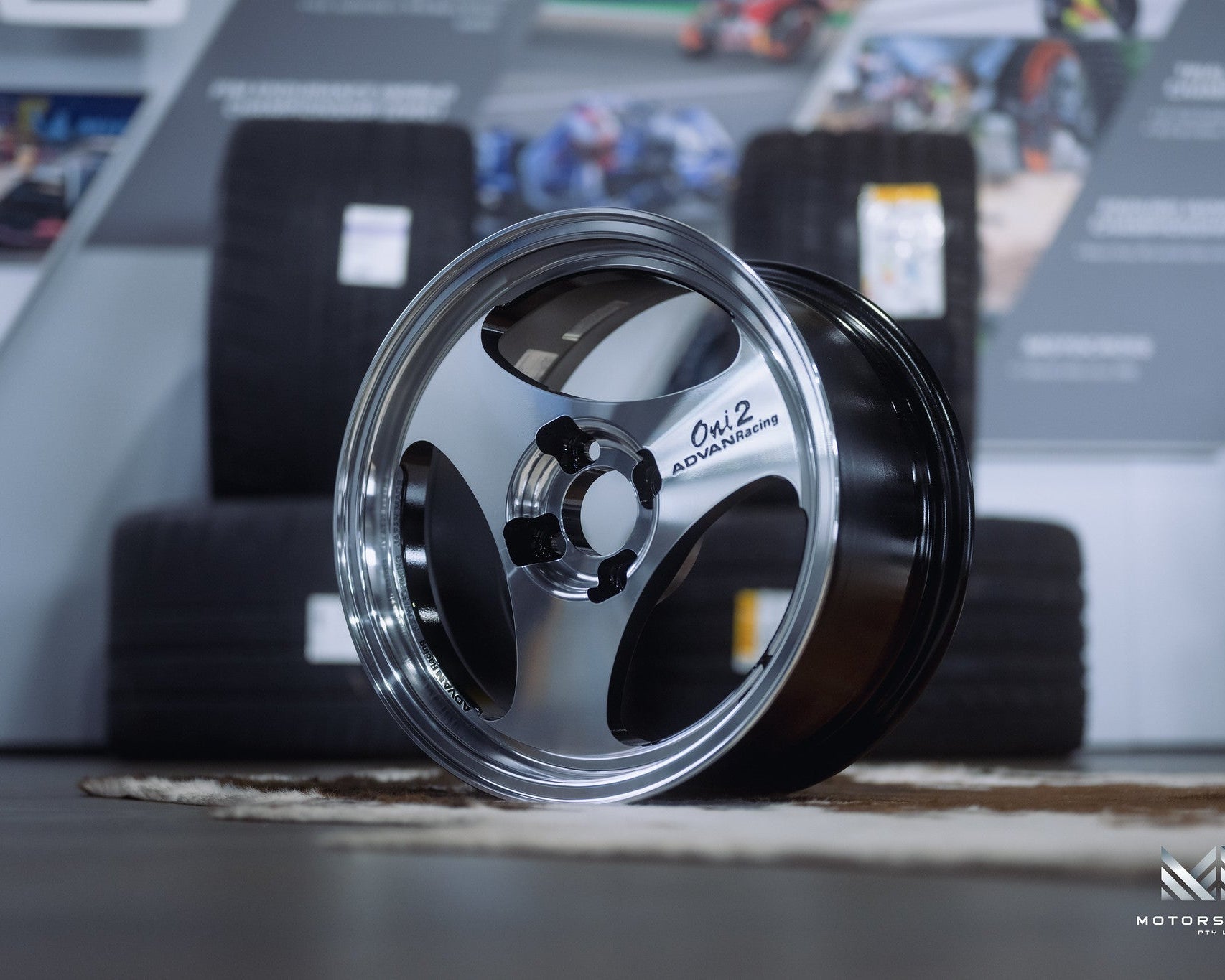 Advan Racing Oni2 - Wheels