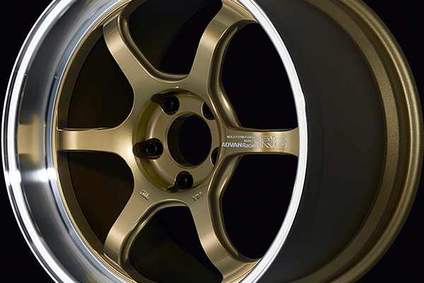 Advan Racing R6 18’’ 5x114.3 - 18x9.5 + 12 E 5x114.3