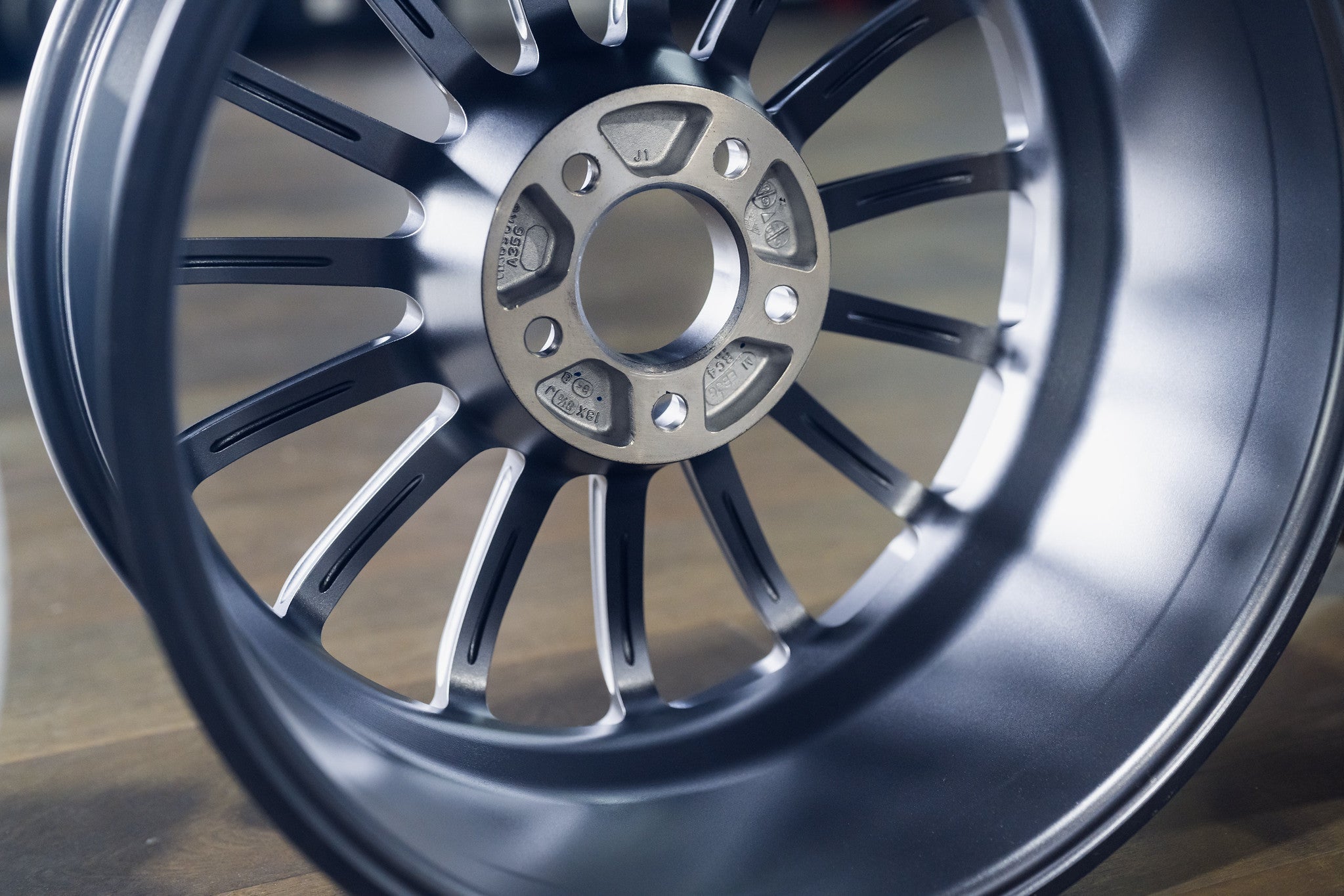 Advan Racing RC-4 18’’ - Wheels