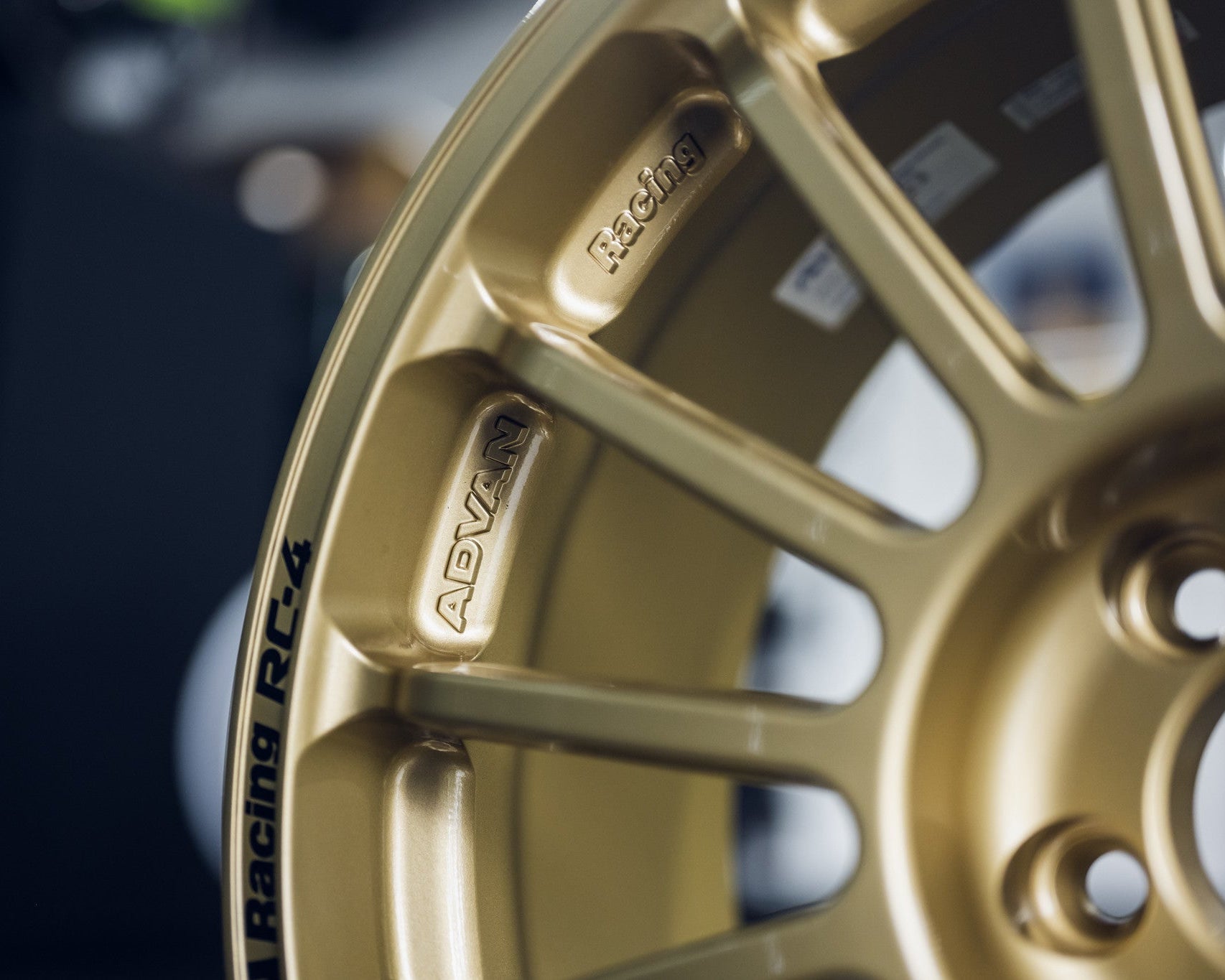 Advan Racing RC-4 18’’ - Wheels