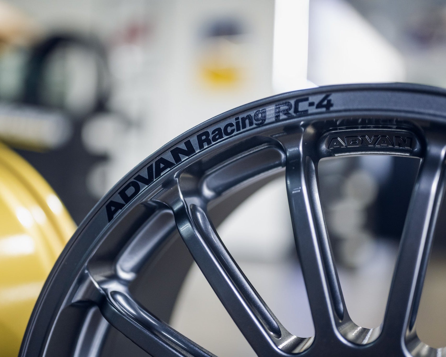 Advan Racing RC-4 18’’ - Wheels