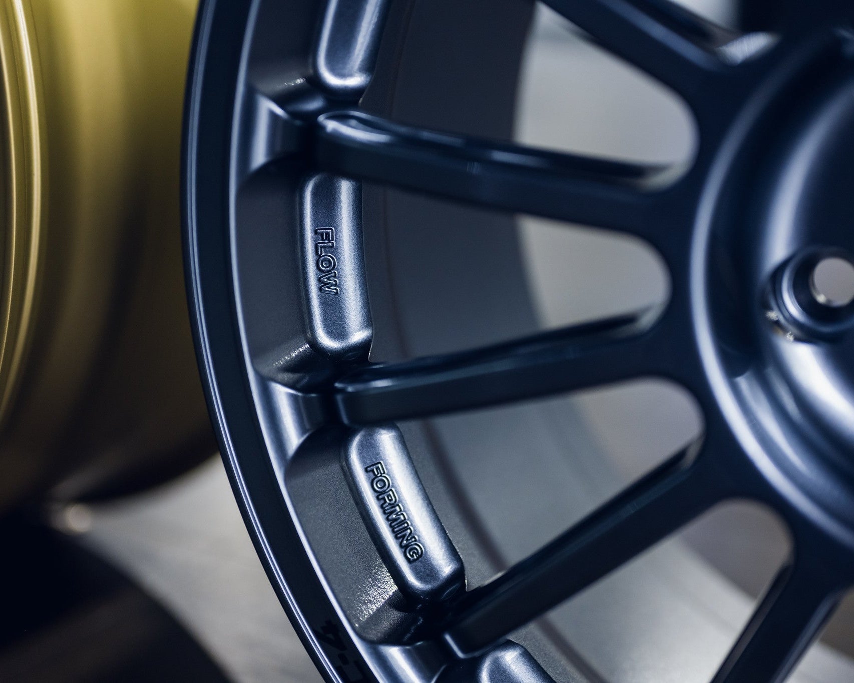 Advan Racing RC-4 18’’ - Wheels