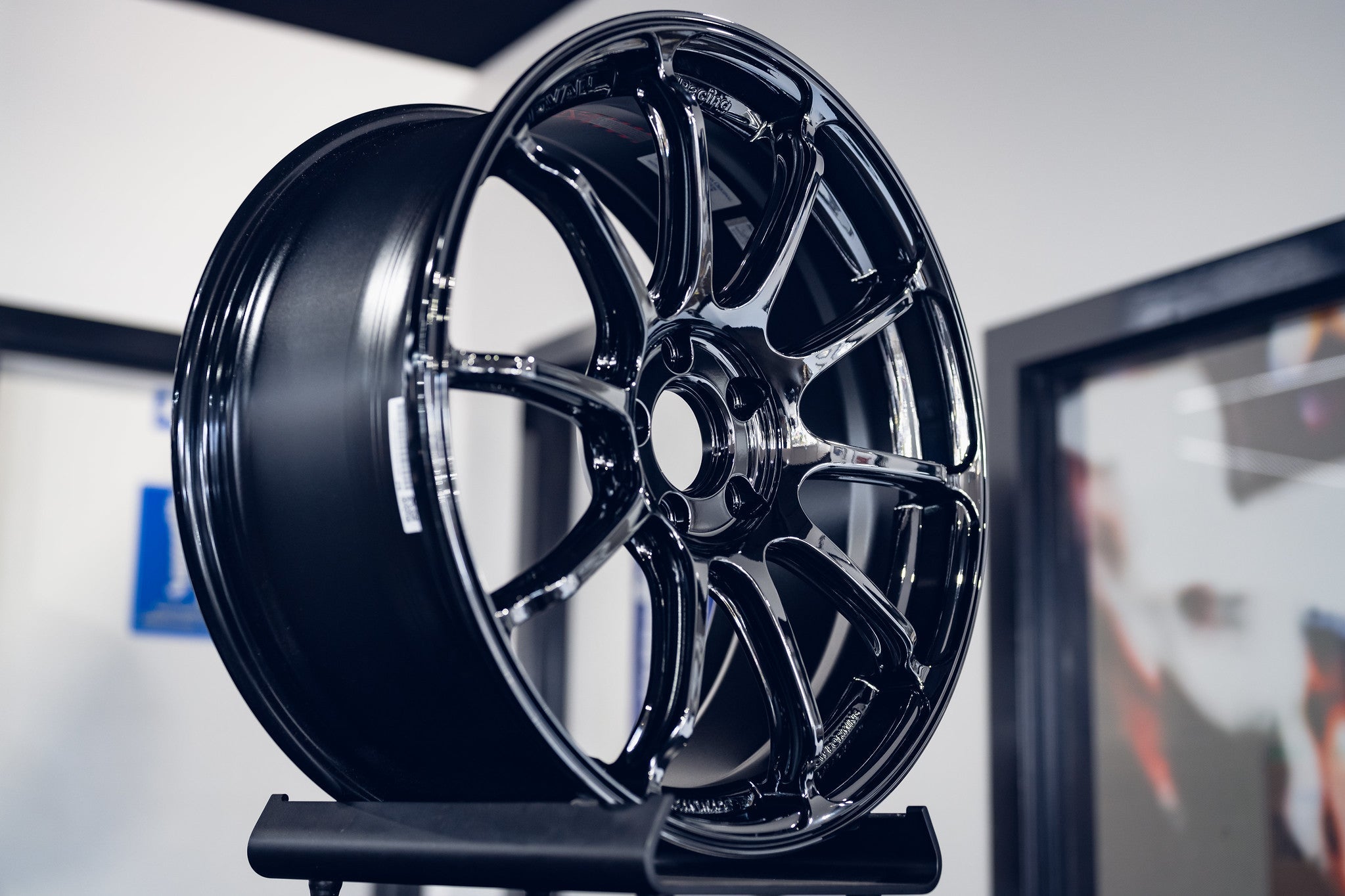 Advan Racing RSIII 5x112 - 19x8 + 42 5x112 / Black Crome