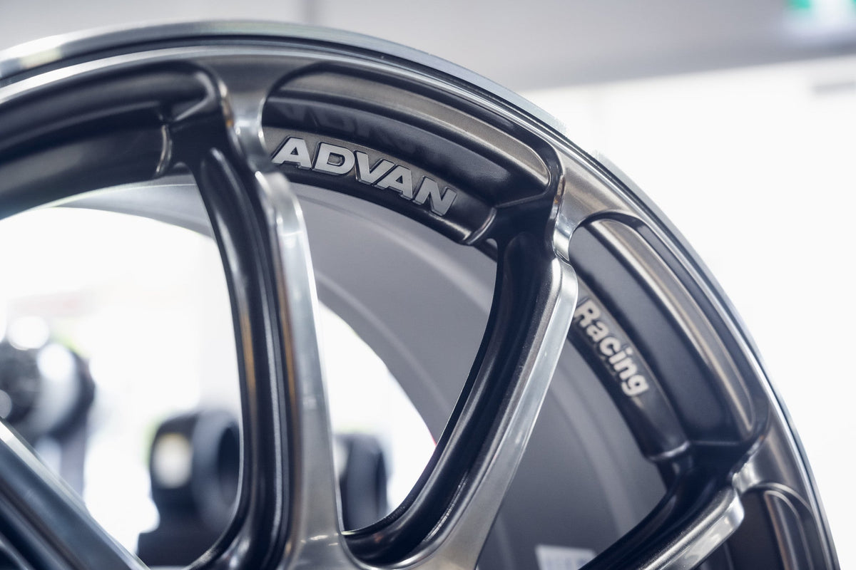 Advan Racing RSIII 5x114.3 - Wheels