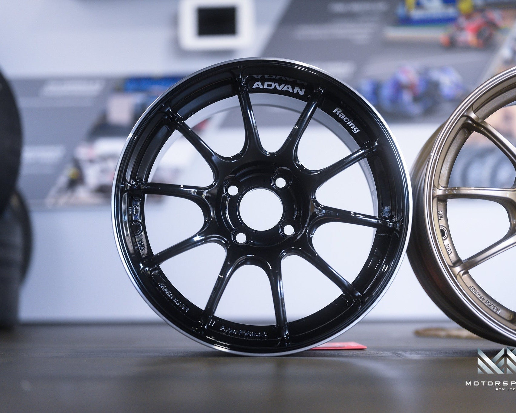 Advan Racing RZII 4x98 - 16x6.5 +35 4x98 / Racing Gloss