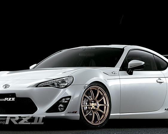 Advan Racing RZ II 5x100 - Wheels