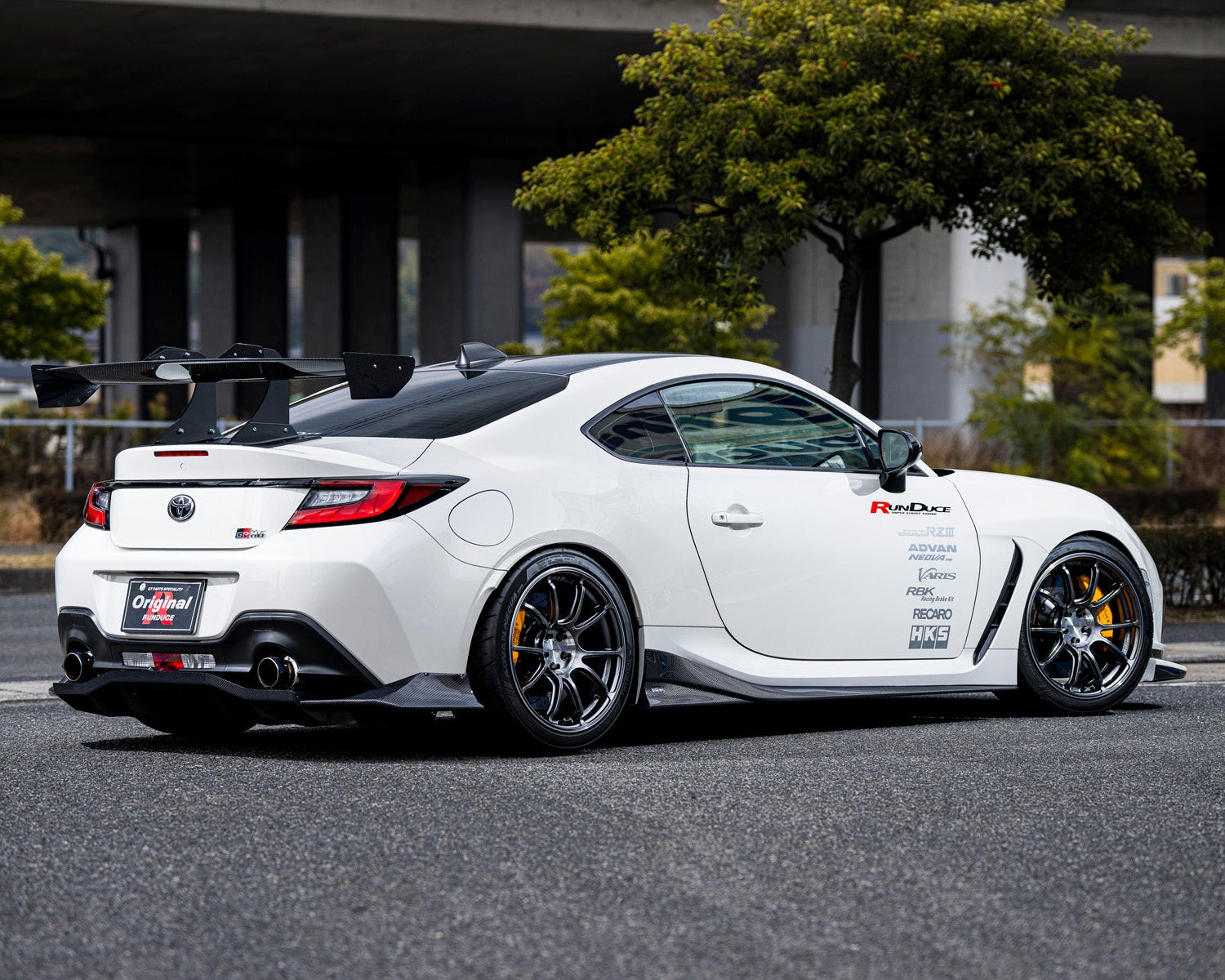 Advan Racing RZIII 5x100 - Wheels