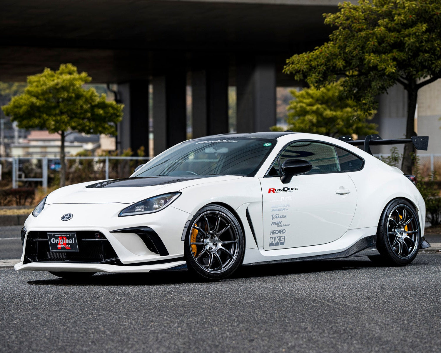 Advan Racing RZIII 5x100 - Wheels