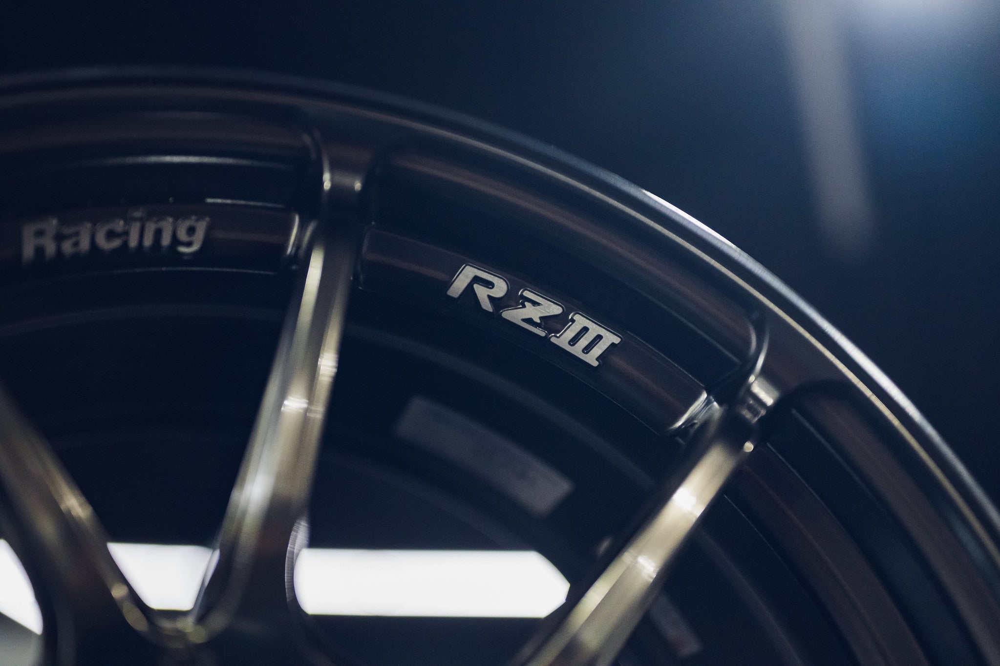 Advan Racing RZIII 5x112 - Wheels