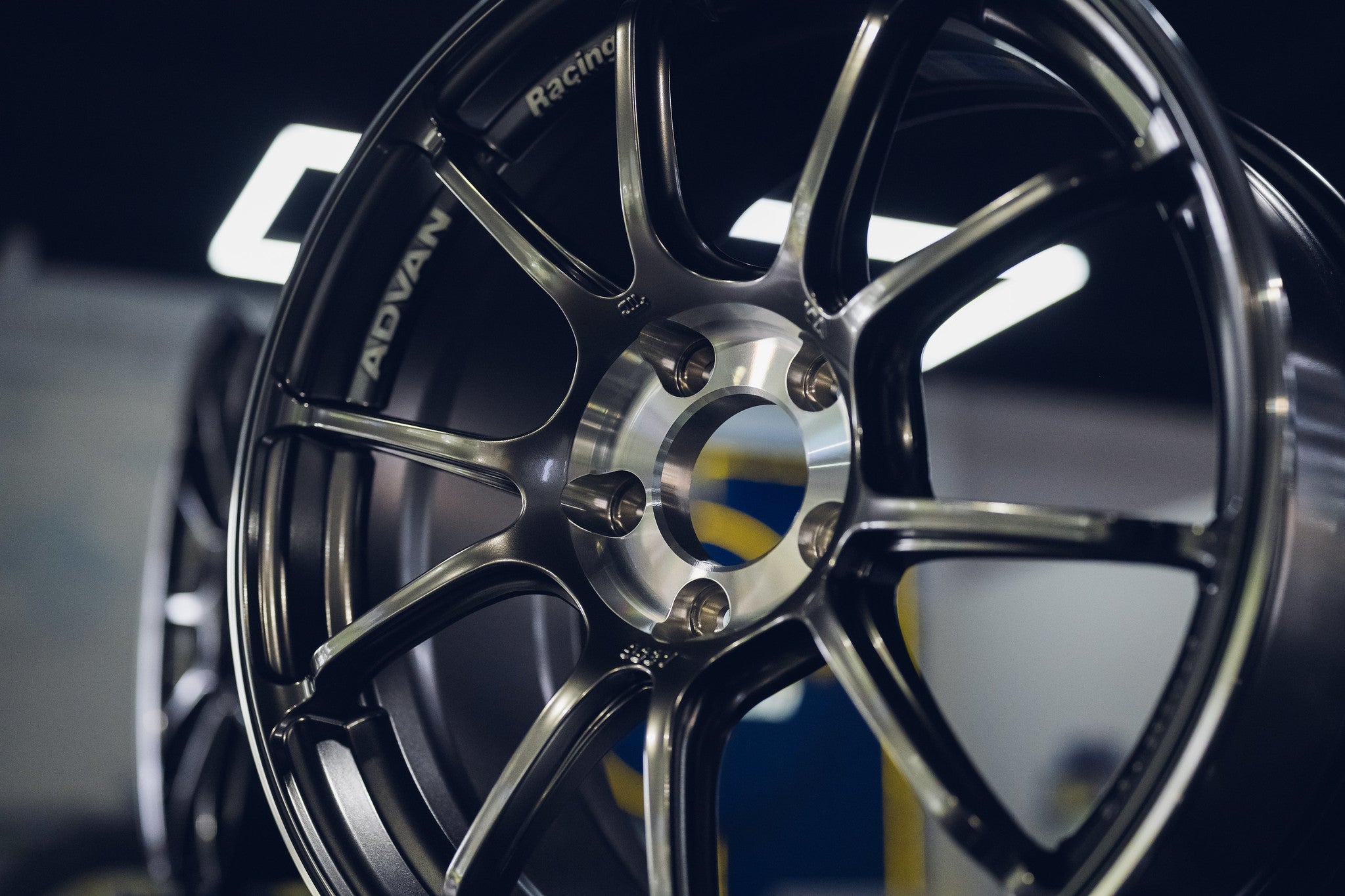 Advan Racing RZIII 5x114.3 - Wheels