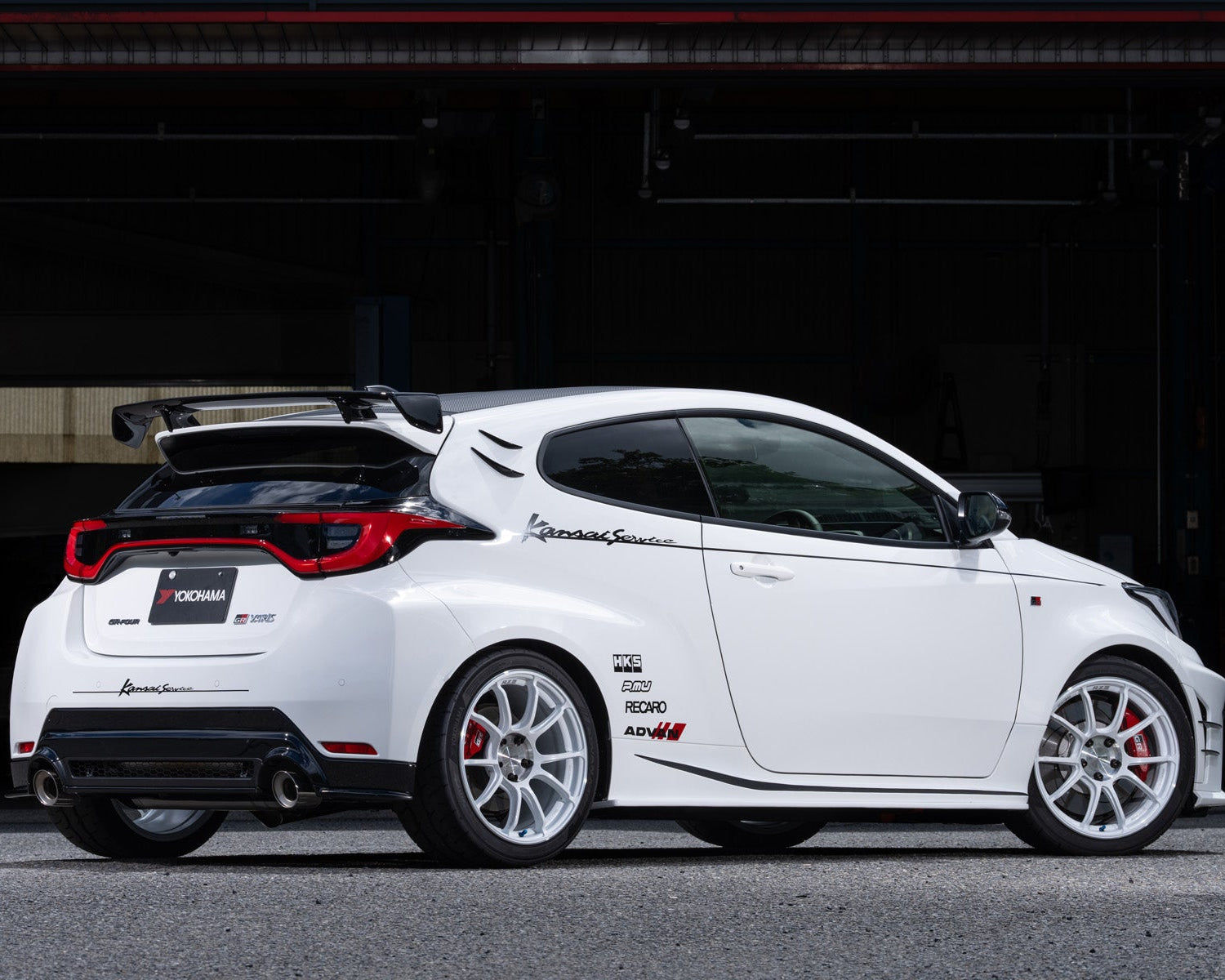 Advan Racing RZIII 5x114.3 - Wheels