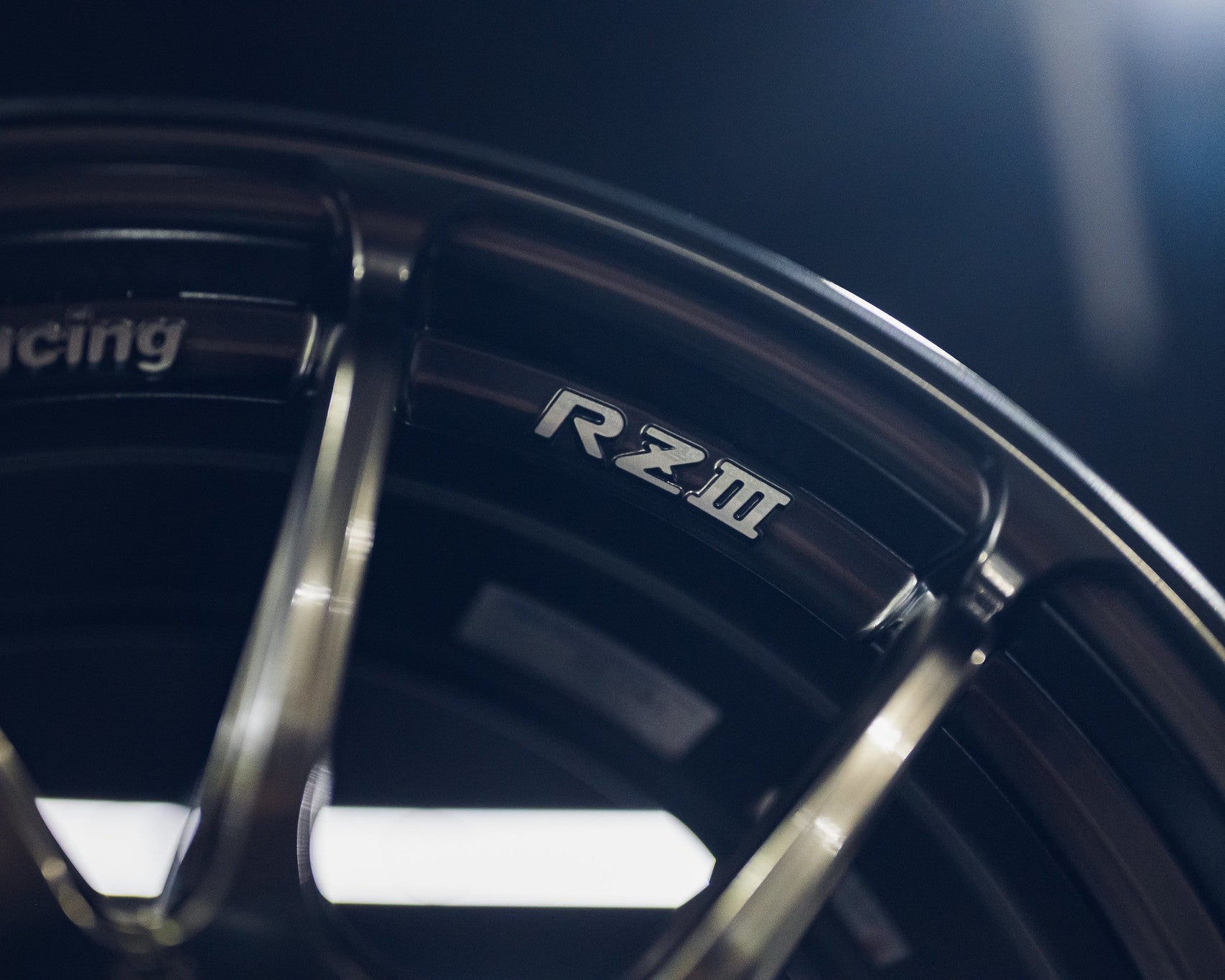Advan Racing RZIII 5x120 - Wheels