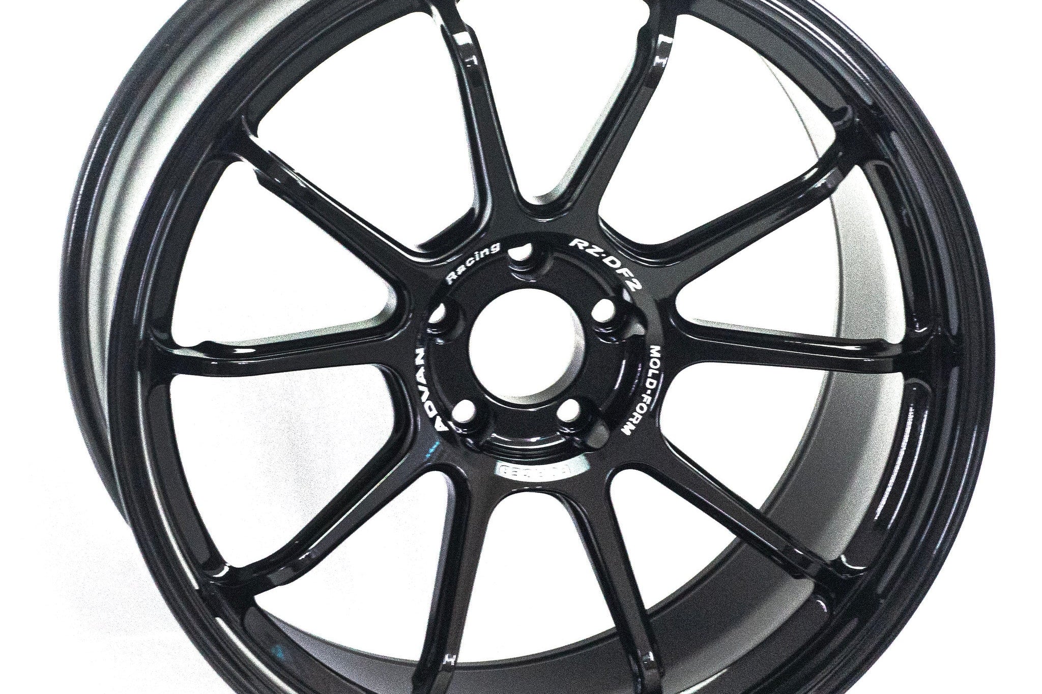 Advan RZ-DF2 5x100 - 19x9.5 + 44 5x100 / Racing Titanium