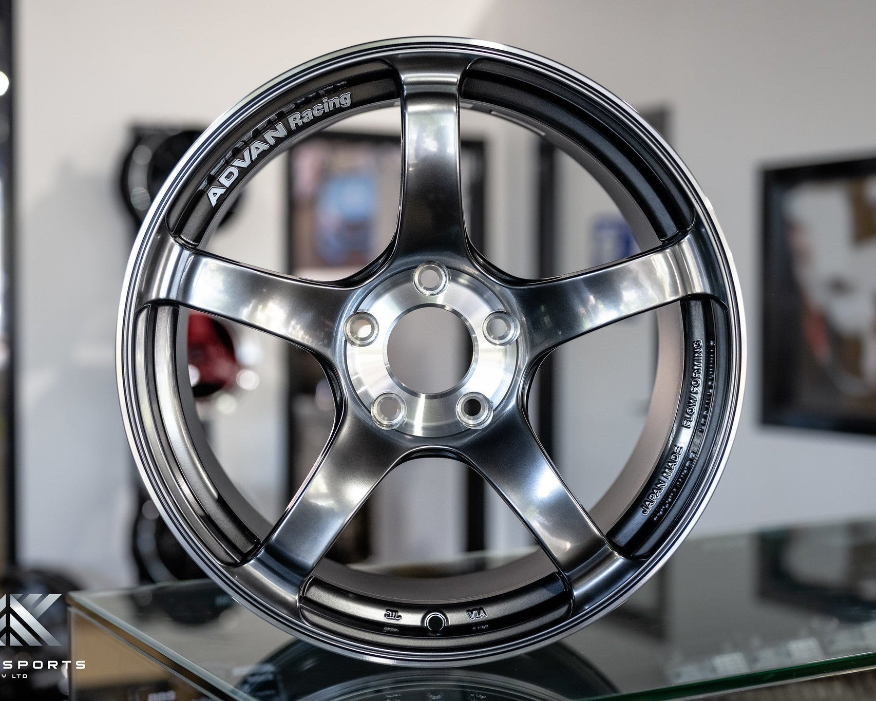 Advan TC-4 SE 17’’ - Wheels