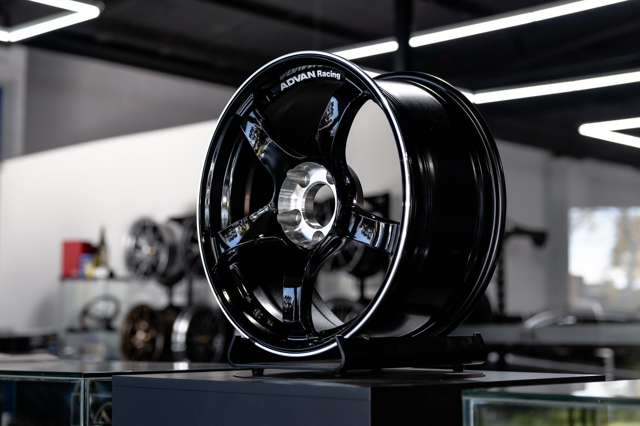 Advan TC-4 SE 5x100 - Wheels