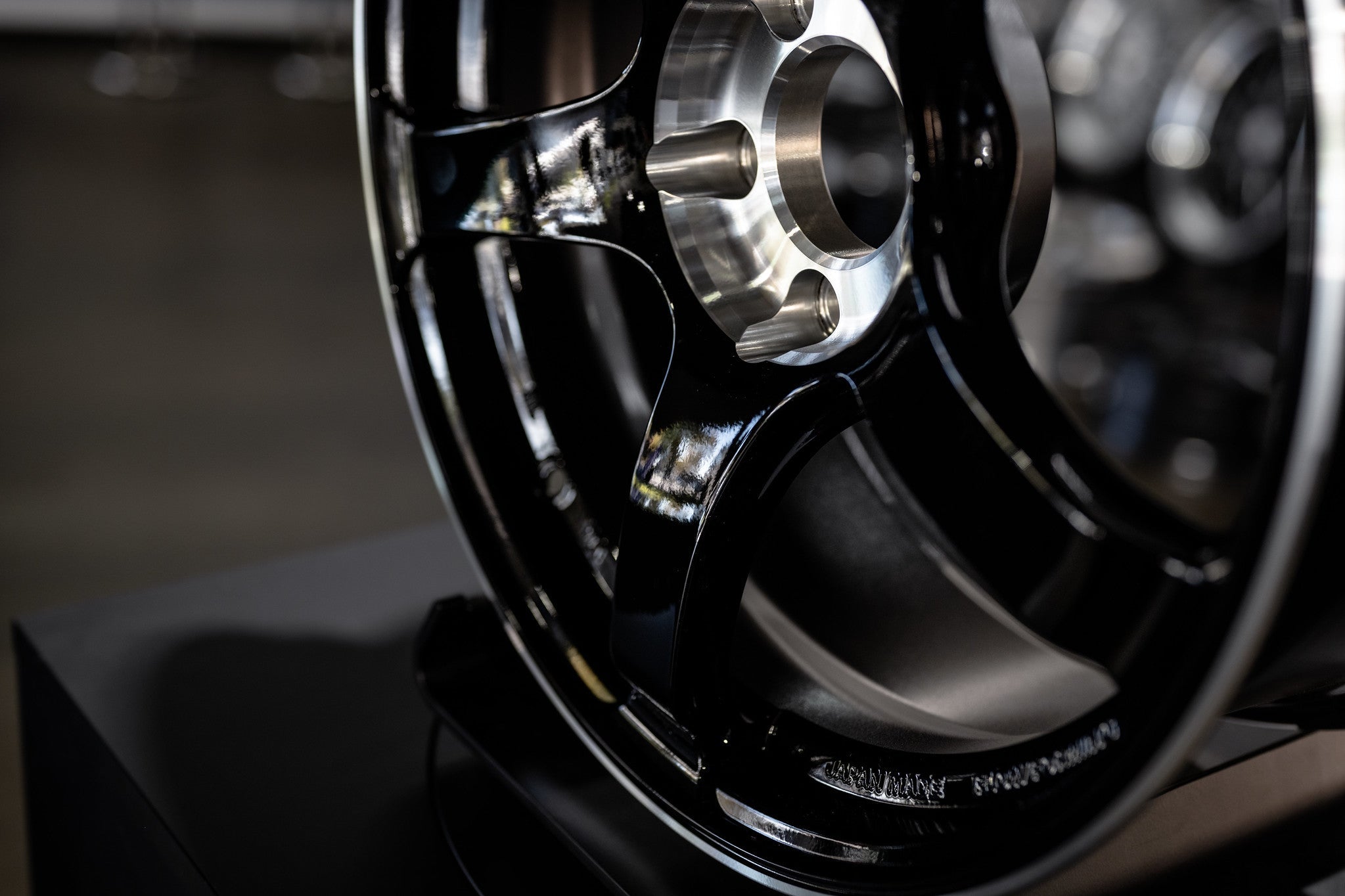 Advan TC-4 SE 5x100 - Wheels
