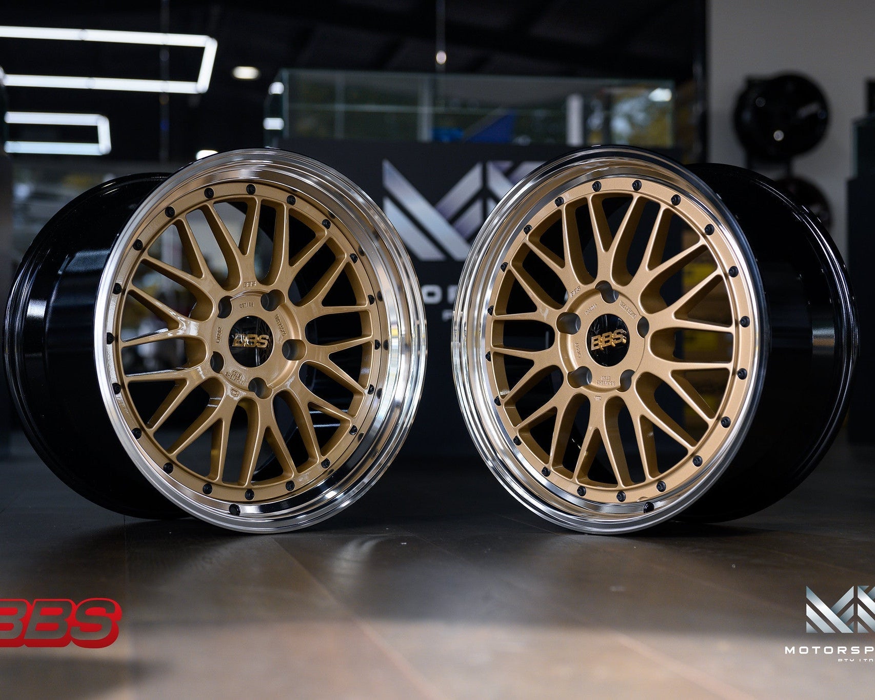 BBS LM for F355 - F: LM122 18x8 + 35 R: LM123 18x10.5 + 65