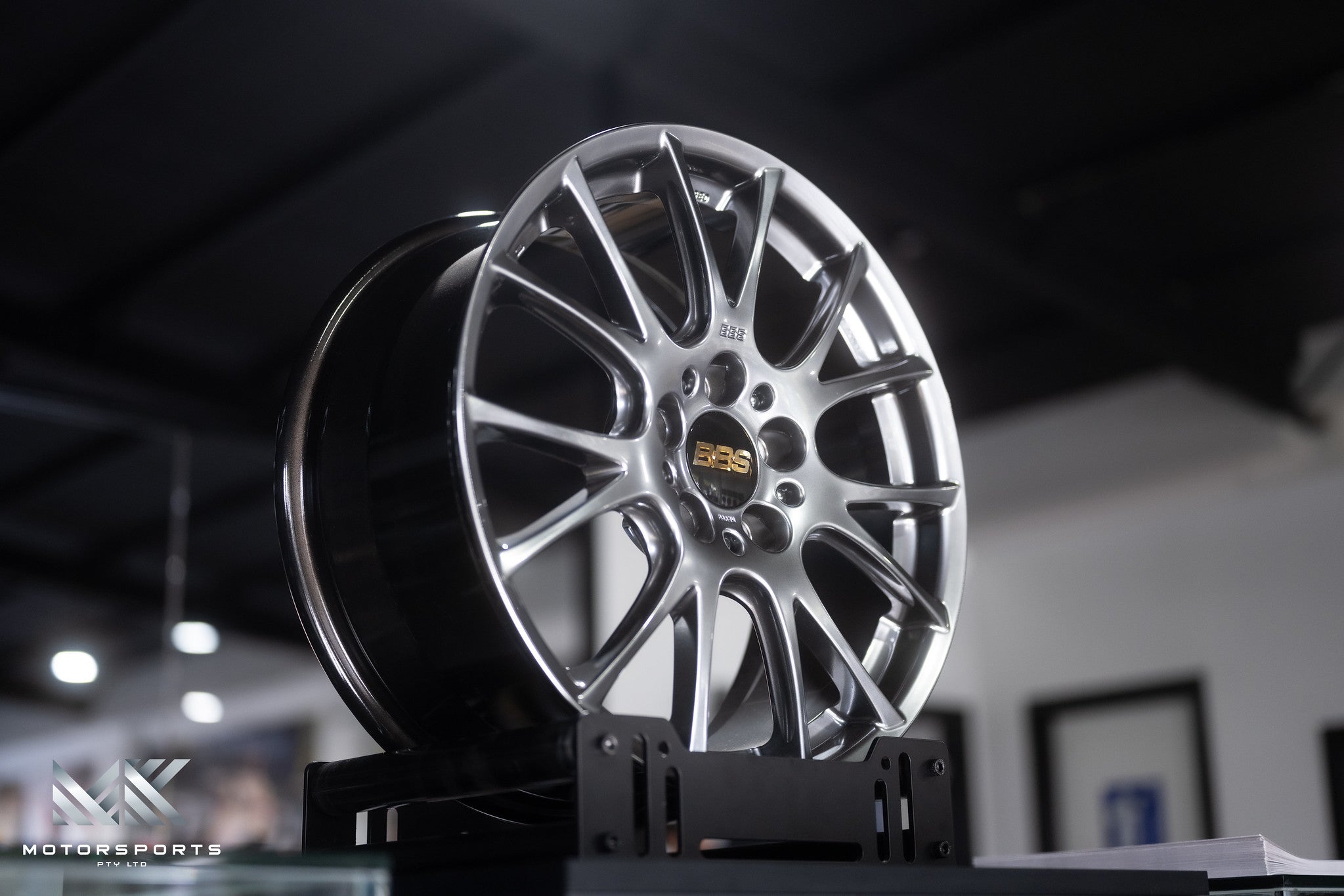 BBS RE-V 19’’ - RE087 19x8 + 39 5x108 / Diamond Black