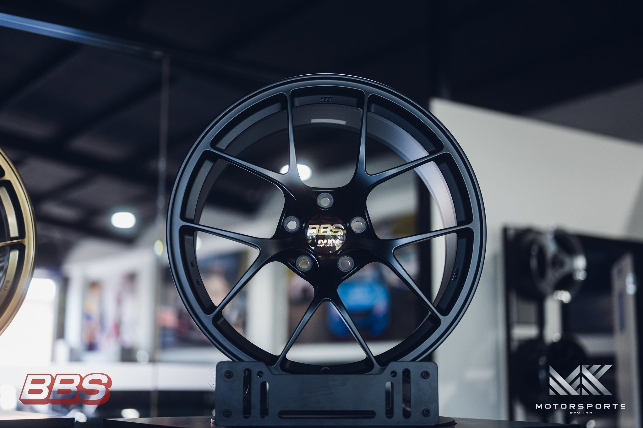 BBS RI-D 5x114.3 - RI005 19x8.5 +43 5x114.3 / Matte Black