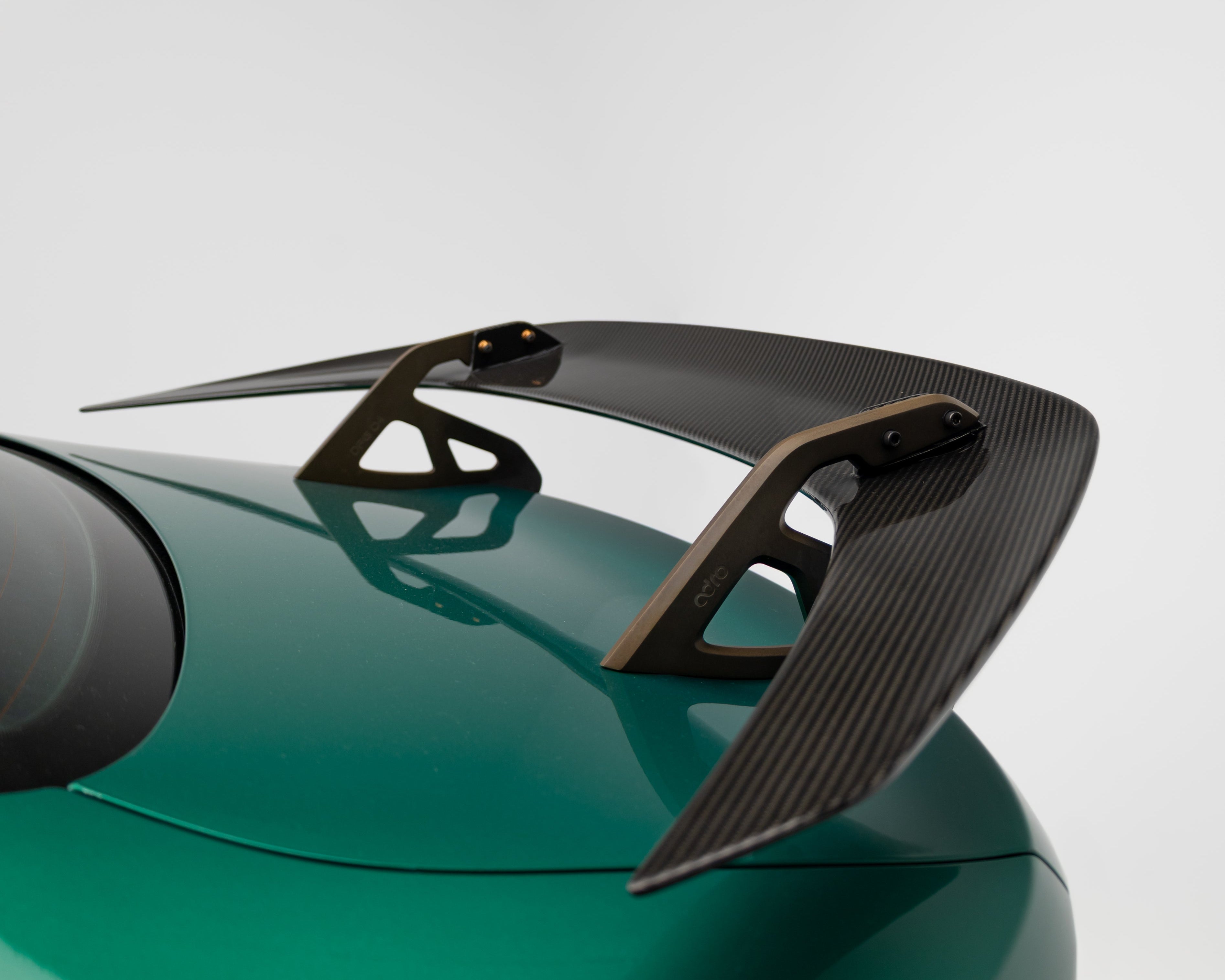 BMW G82 M4 AT-S Dry Carbon Fiber Swan Neck Wing 2020+