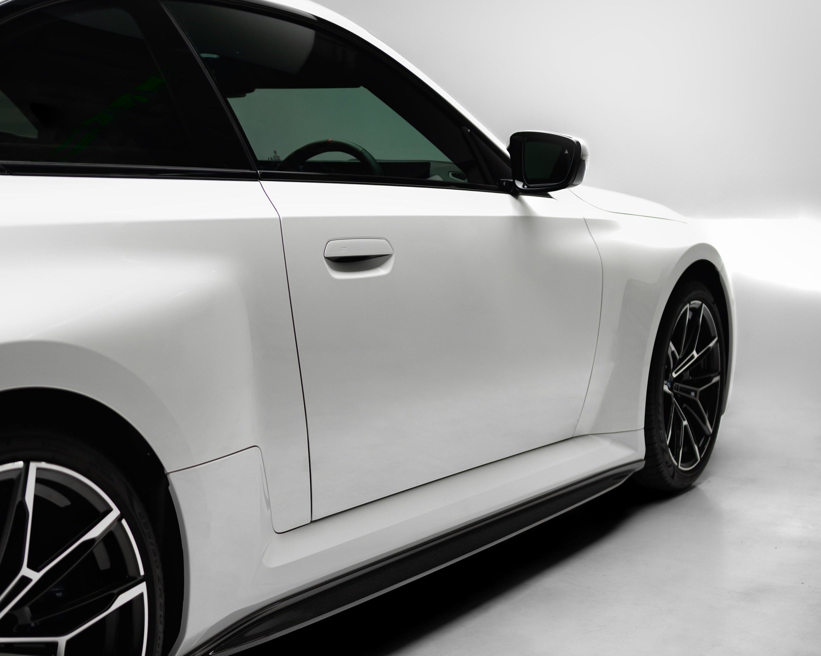 BMW G87 Carbon Fiber Side Skirts V2 - Side Skirts / Splitter