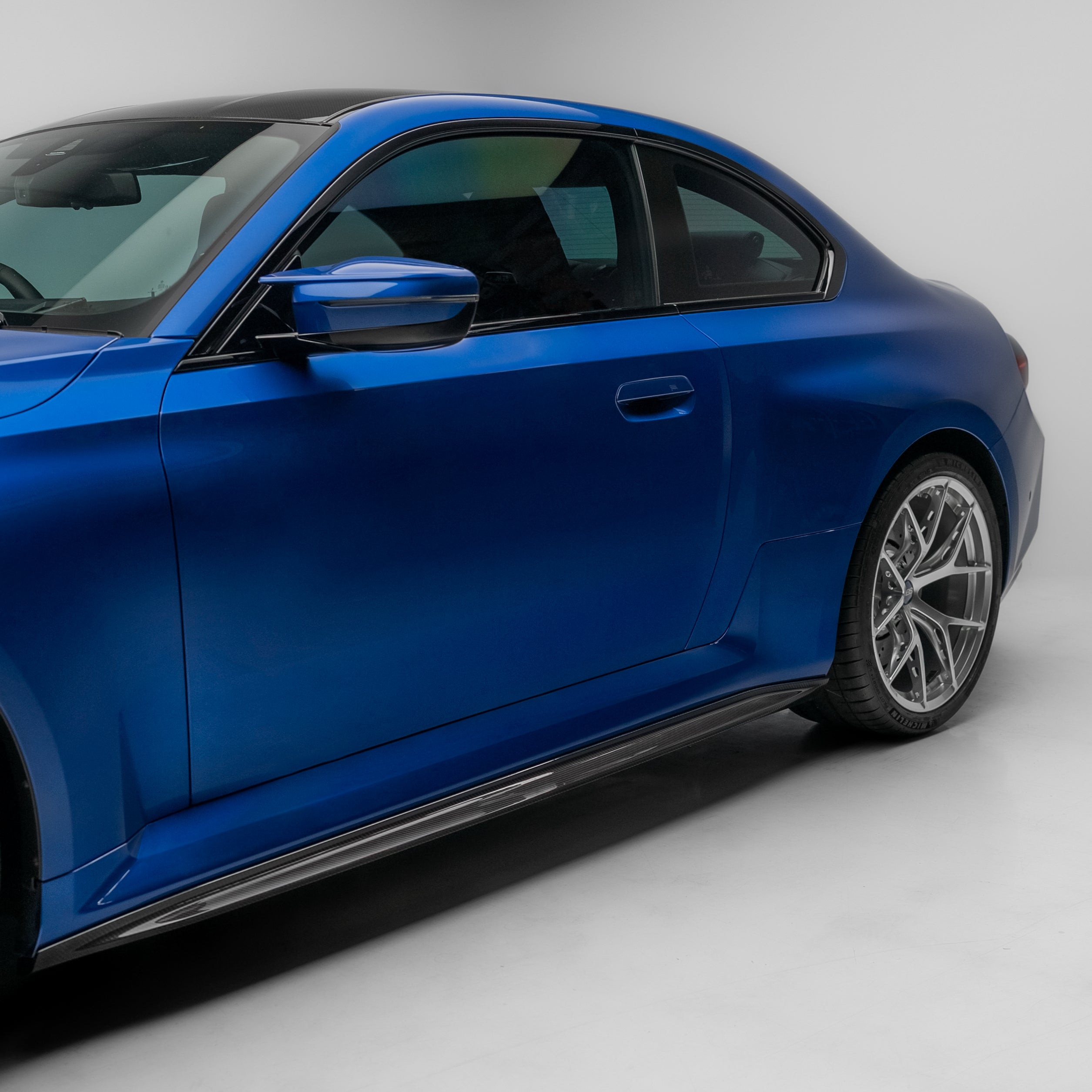 BMW G87 Carbon Fiber Side Skirts V2 - Side Skirts / Splitter