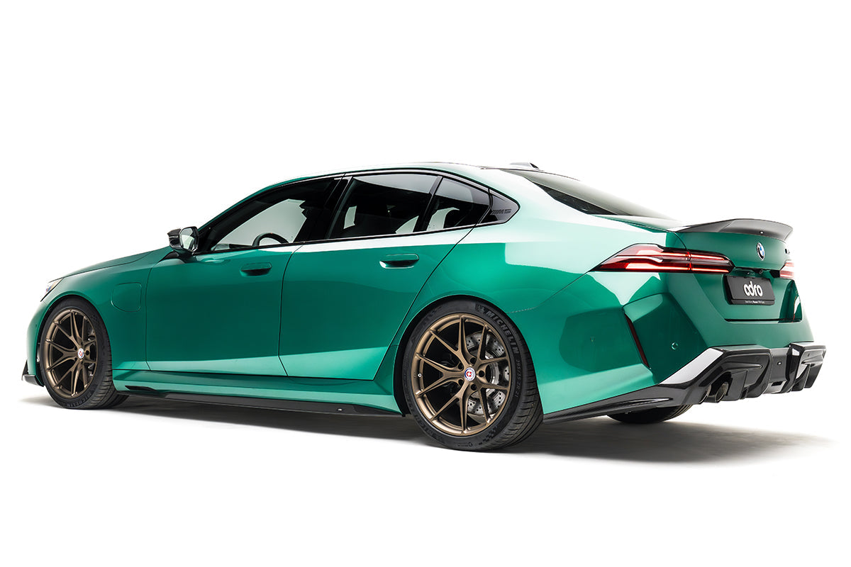 BMW G90 M5 Carbon Fiber Side Skirts - Side Skirts / Splitter