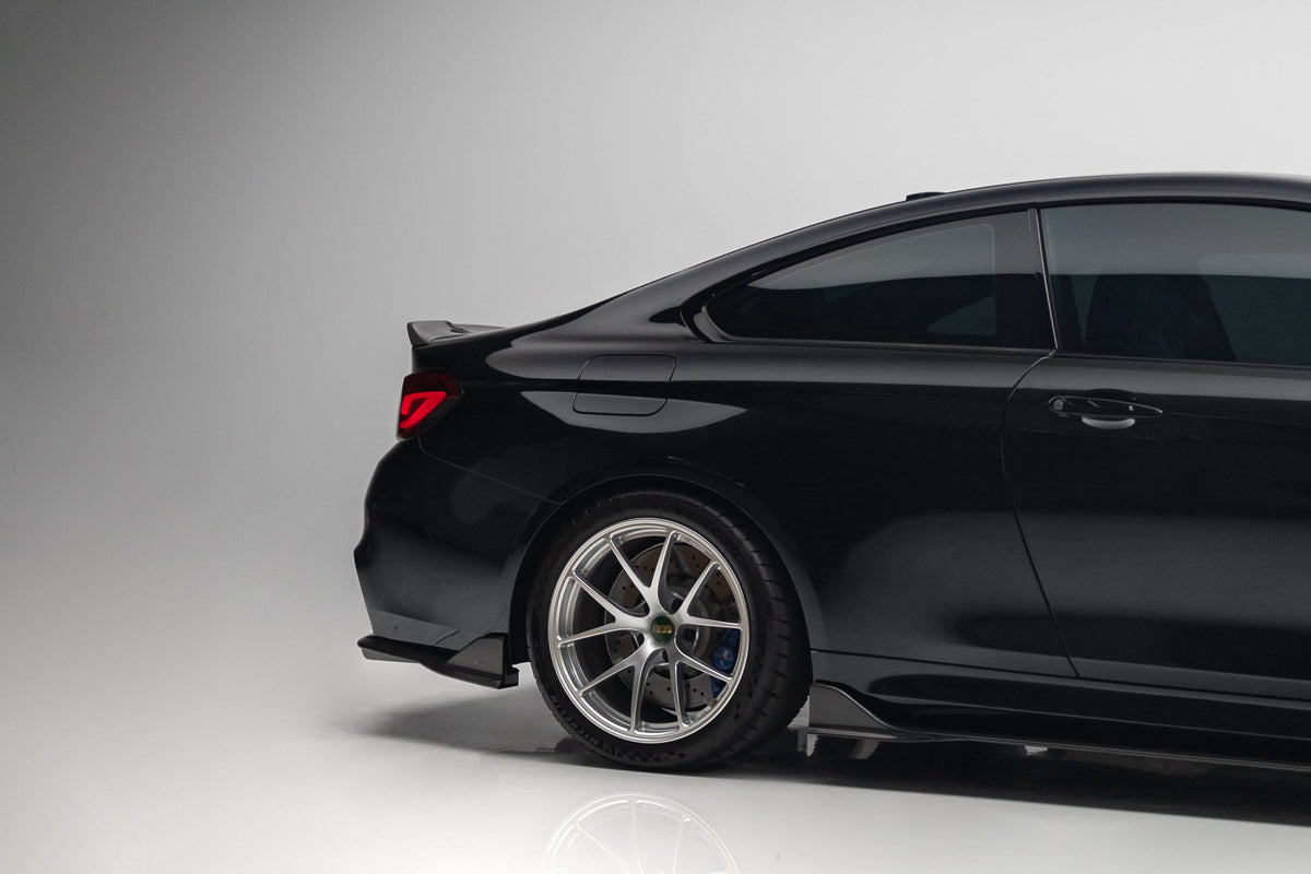 BMW M4 F82 Carbon Fiber Side Skirts 2013-2020 - Side Skirts