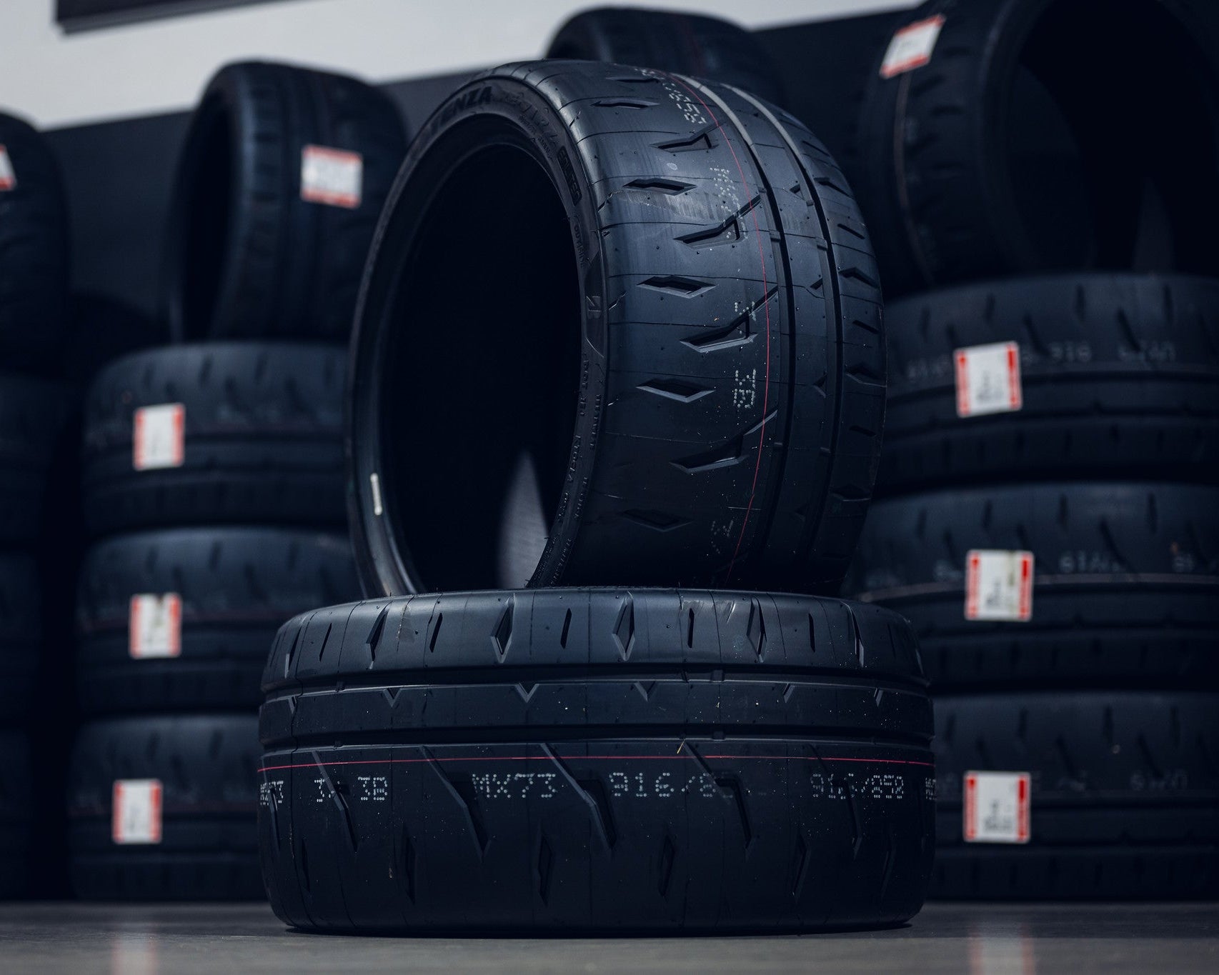Bridgestone Potenza RE-71RZ 16’’ - Tyres
