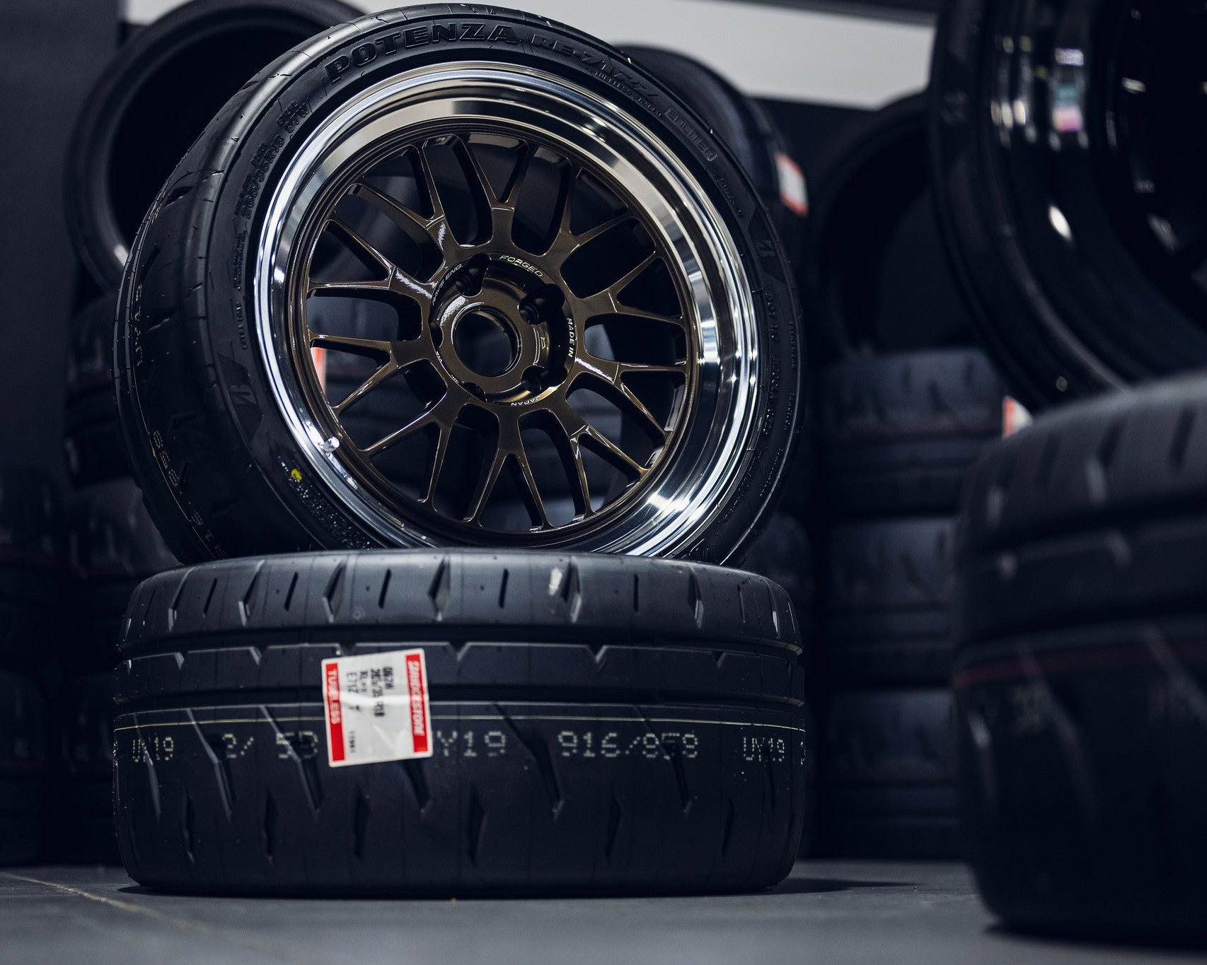 Bridgestone Potenza RE-71RZ 18’’ - Tyres