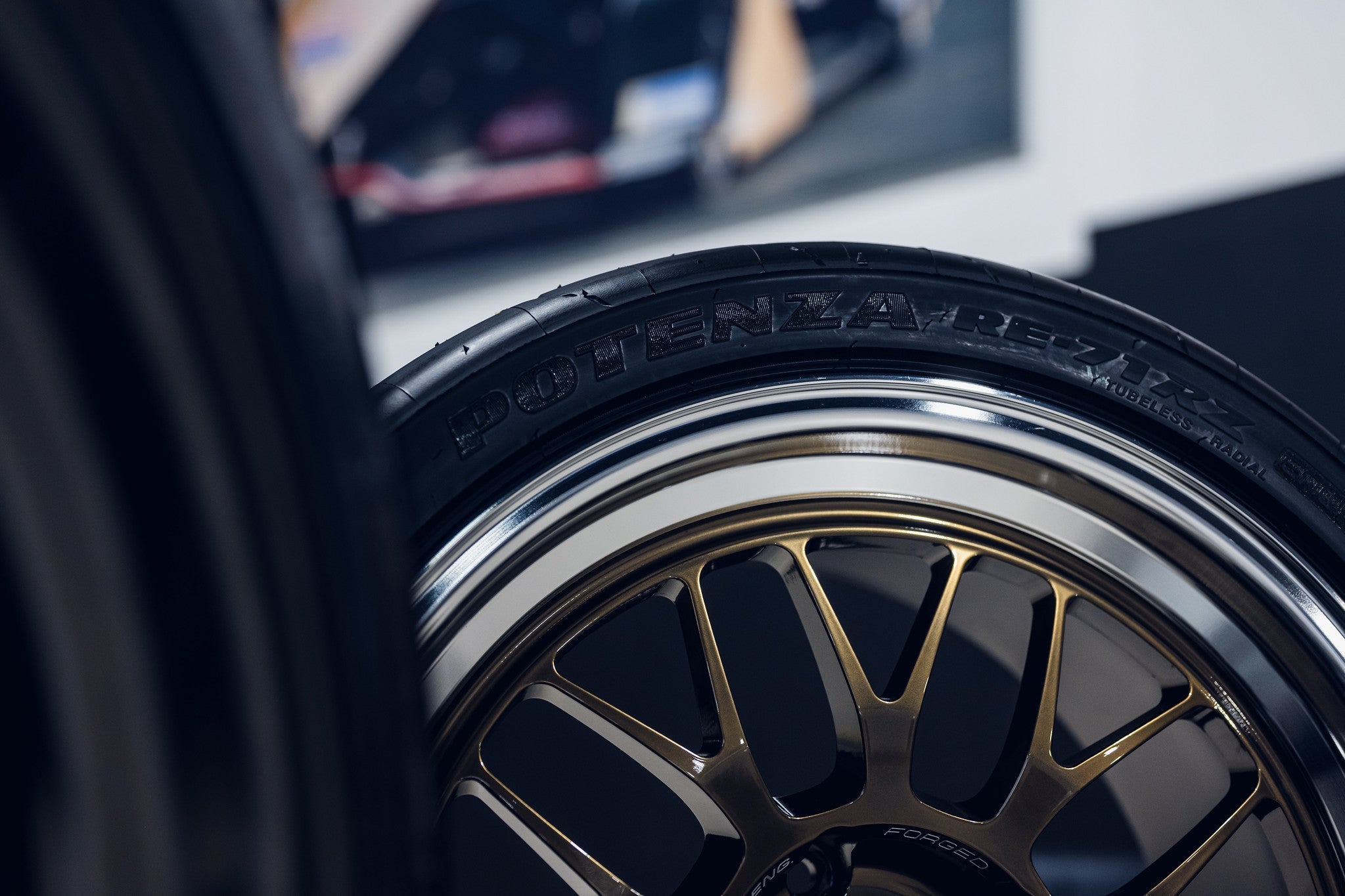 Bridgestone Potenza RE-71RZ 18’’ - Tyres