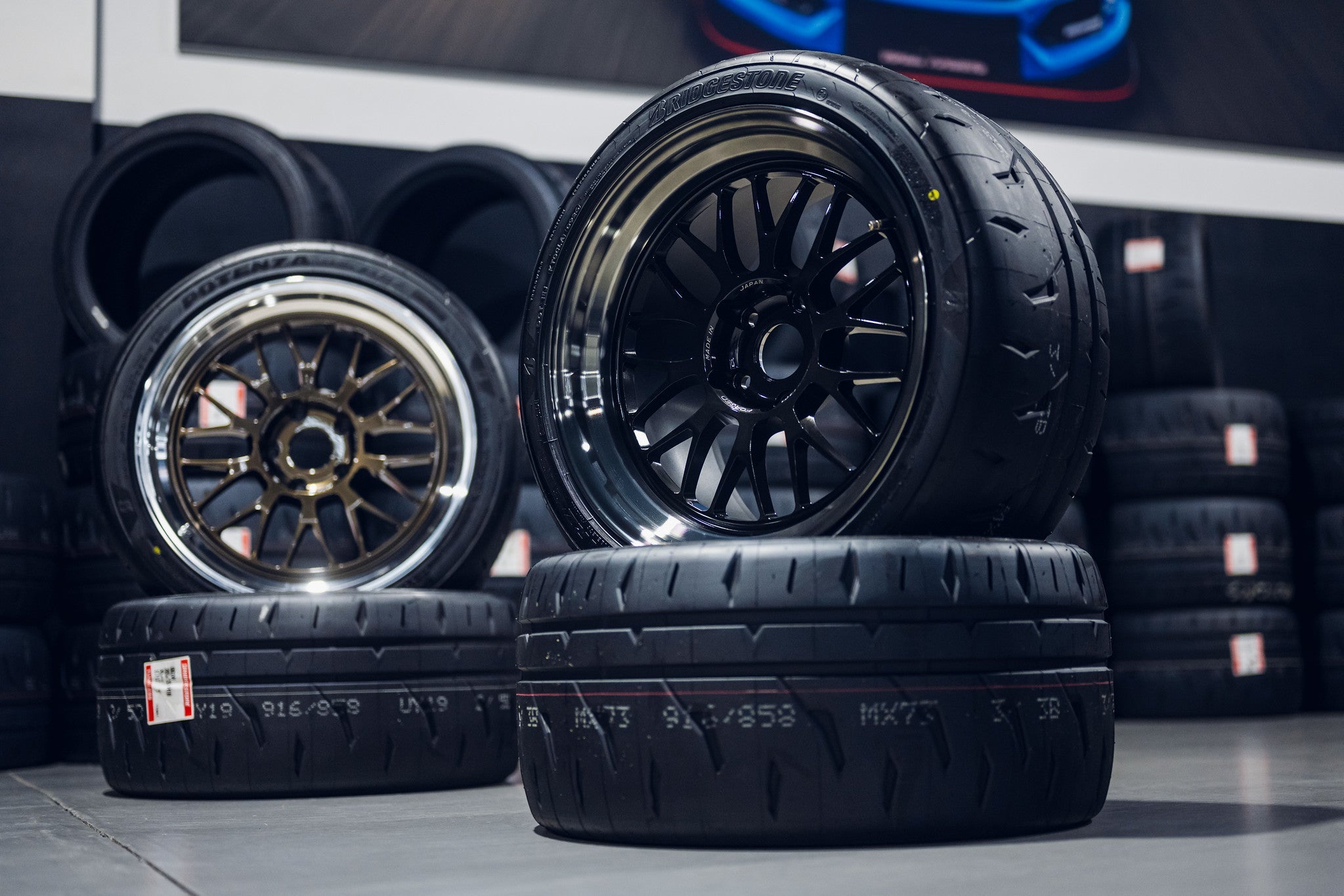 Bridgestone Potenza RE-71RZ 18’’ - Tyres