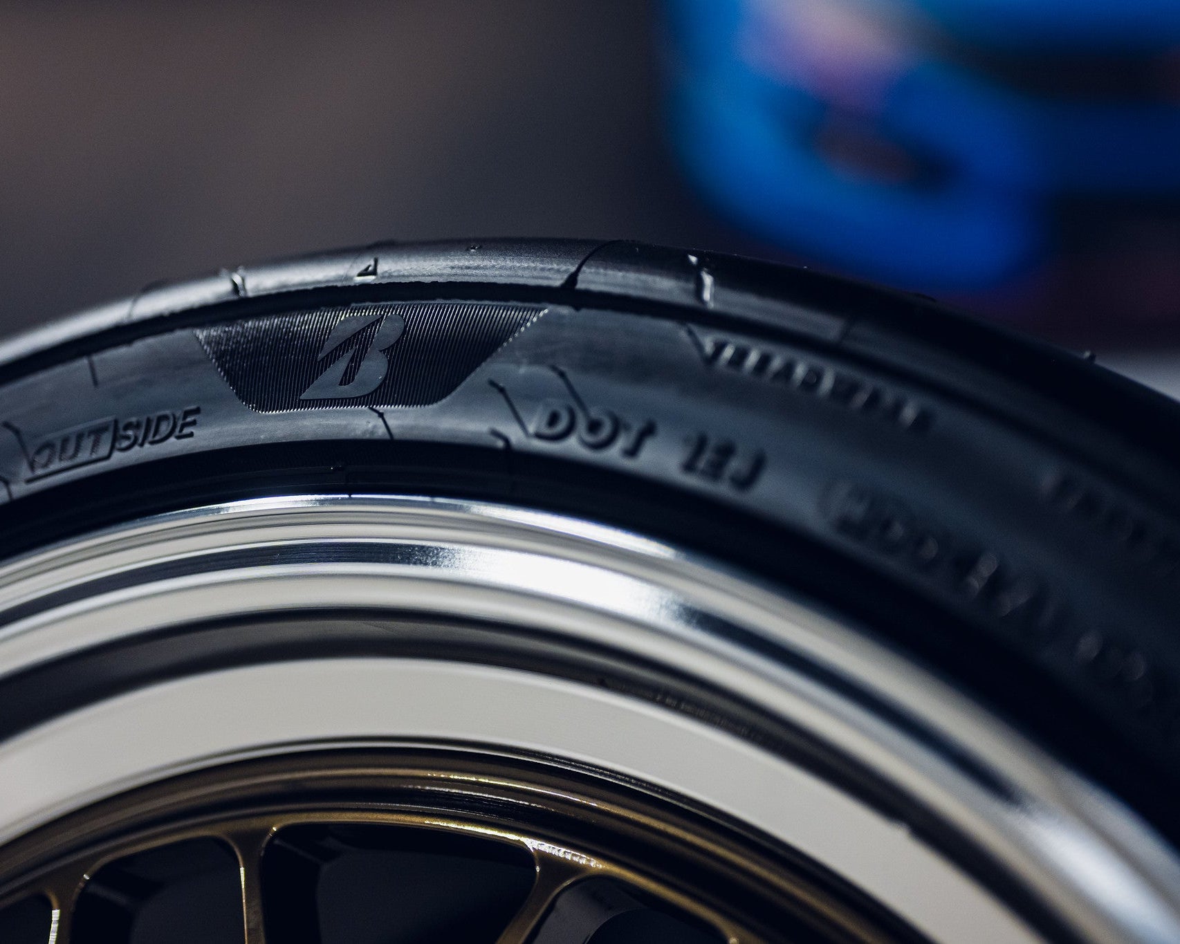Bridgestone Potenza RE-71RZ 20’’ - Tyres