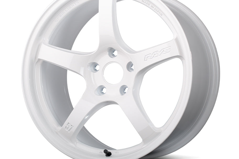 gramLIGHTS 57CR Limited 17’’ - 17x7 + 47 4x100 / White