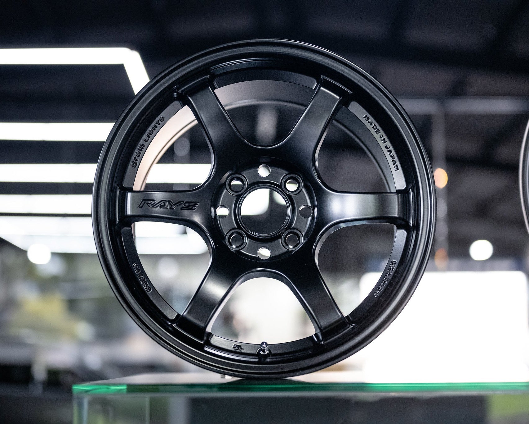 gramLIGHTS 57DR 15’’ - 15x8 +35 4x100 / Semigloss Black