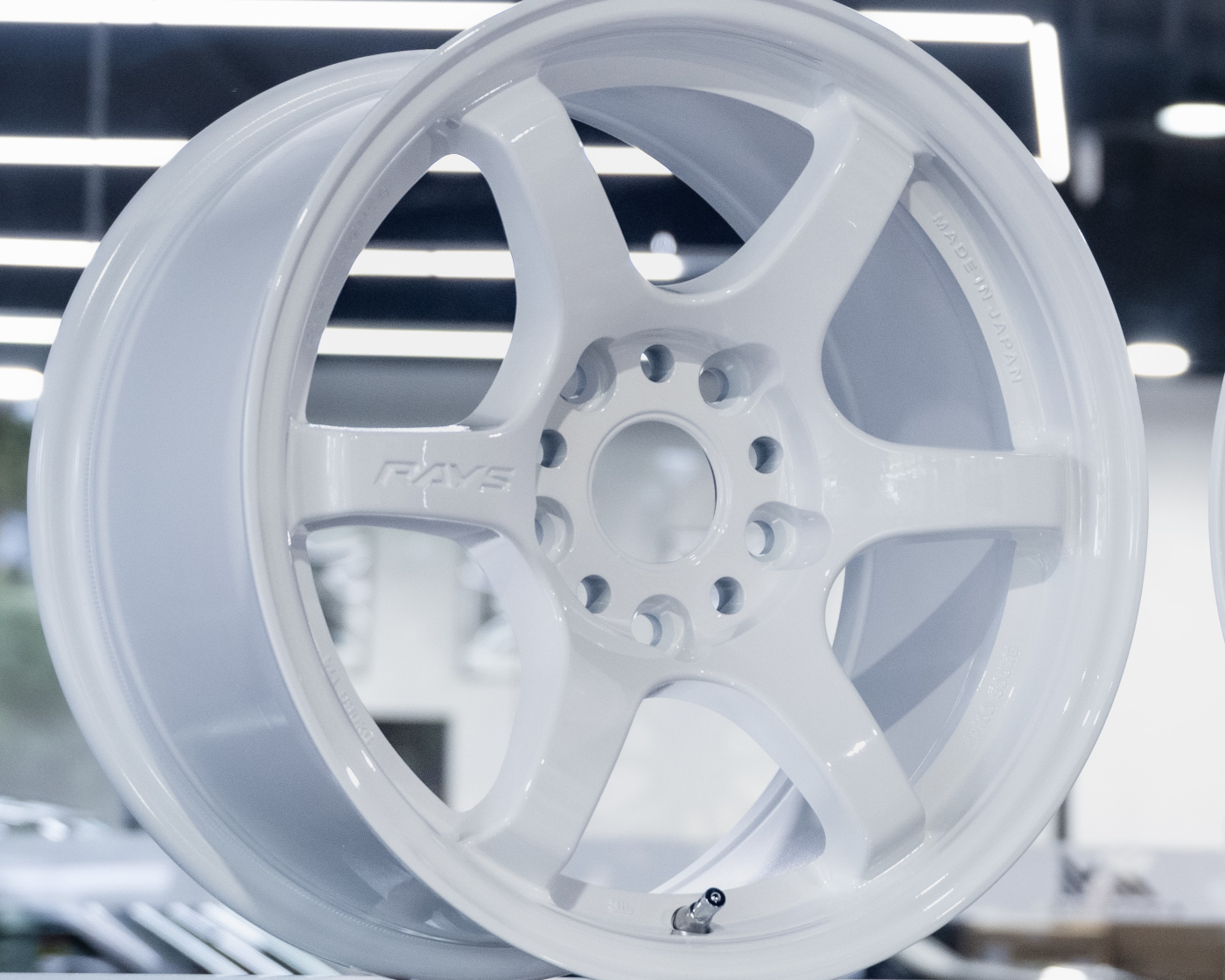 gramLIGHTS 57DR 15’’ - 15x8 +35 5x114.3 / White (WH)