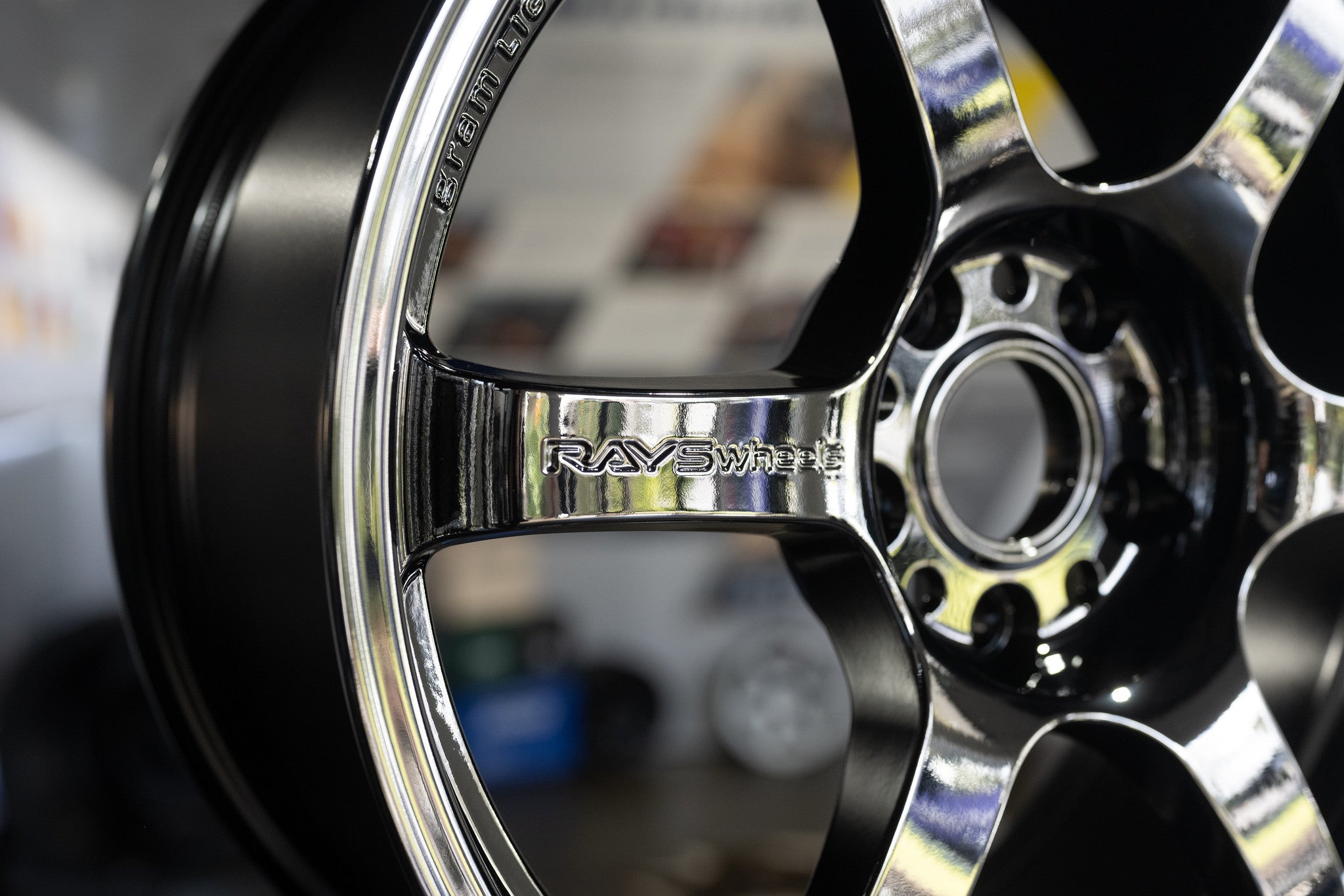 gramLIGHTS 57DR Limited RBC 18’’ - Wheels