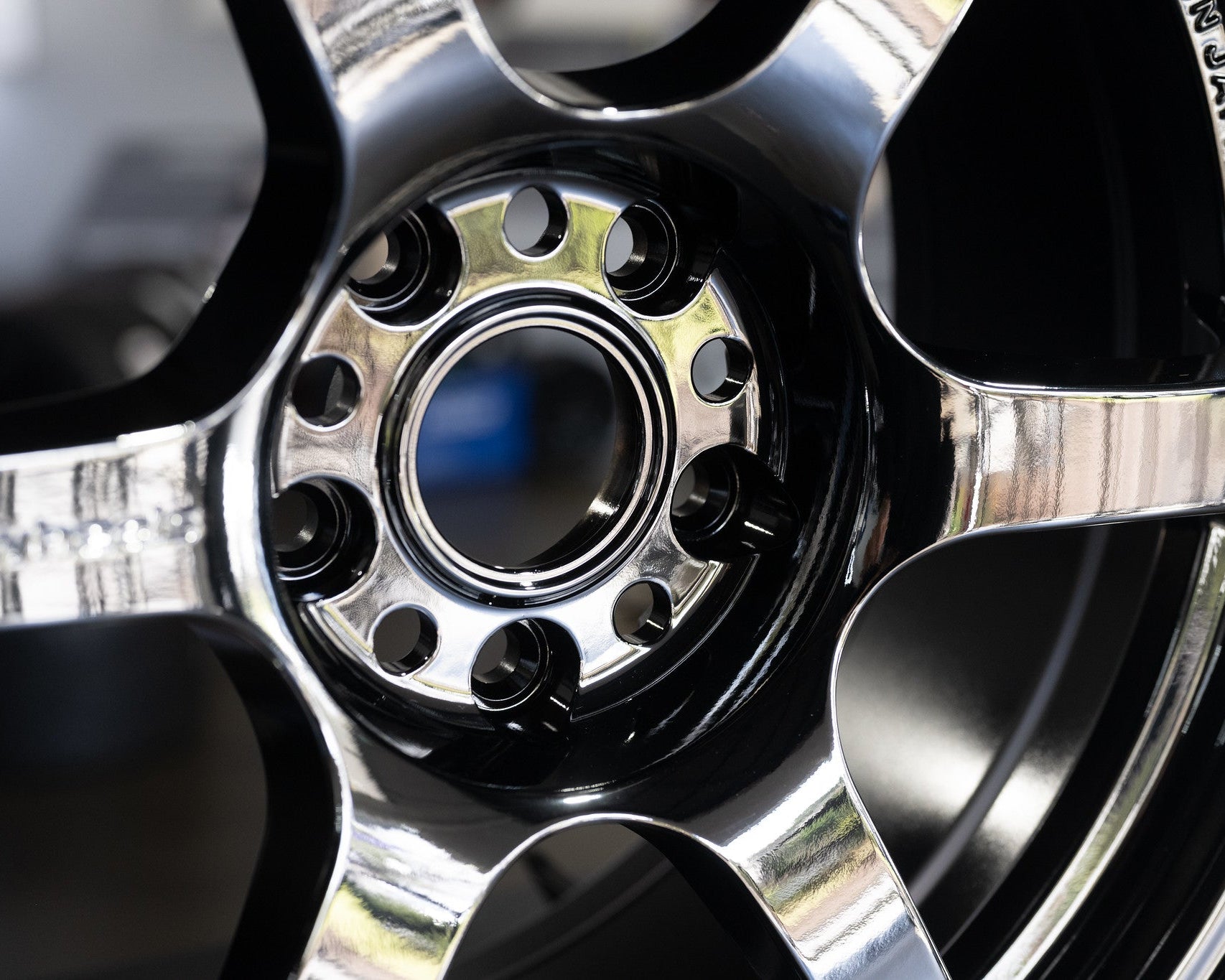 gramLIGHTS 57DR Limited RBC 18’’ - Wheels