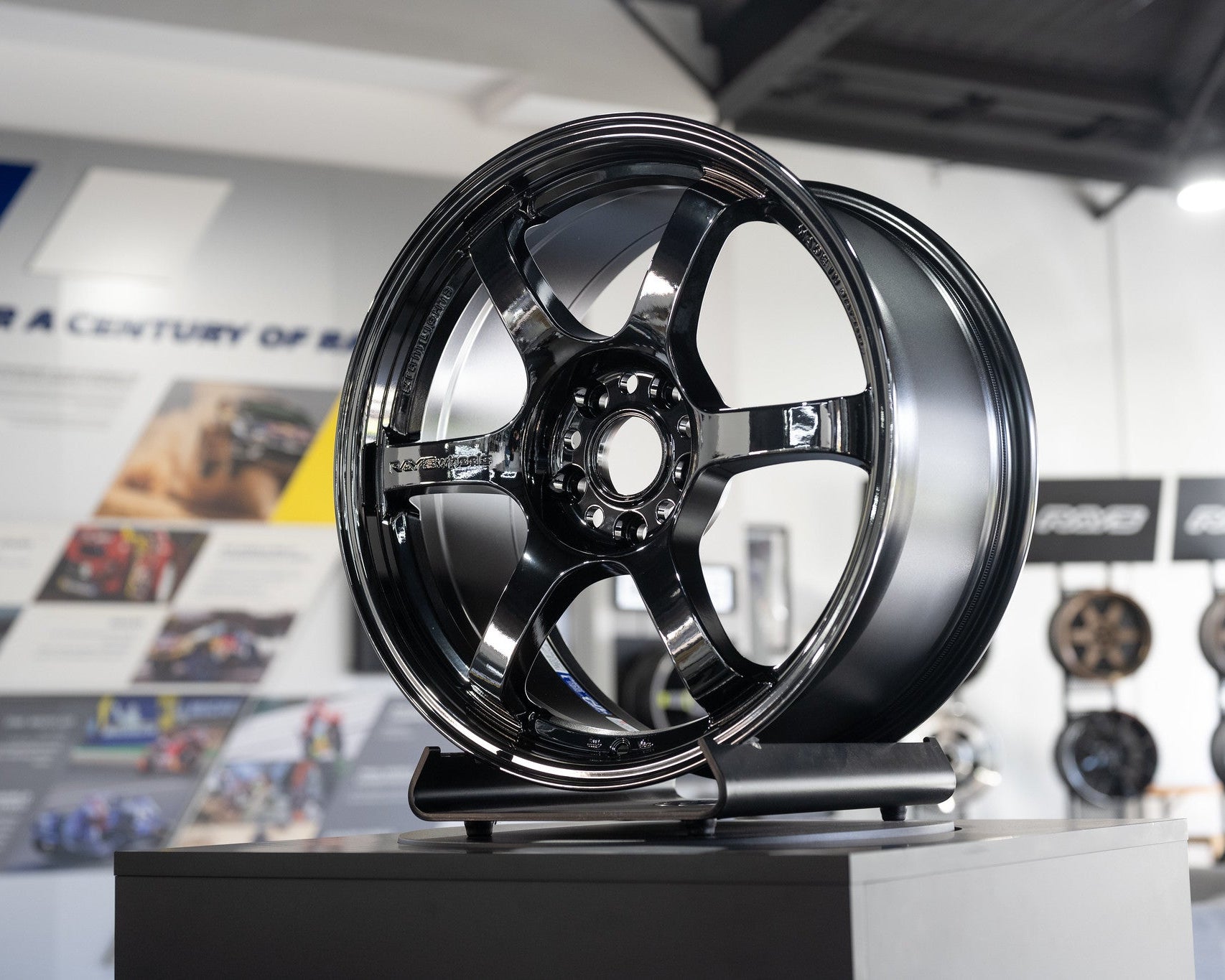 gramLIGHTS 57DR Limited RBC 18’’ - Wheels