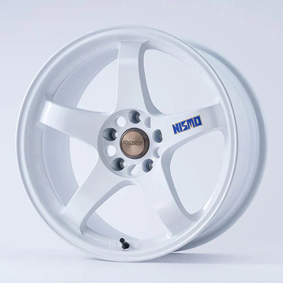 Nismo LMGT4 18’’ 40th Anniversary Pre-Order - 18x9 + 22