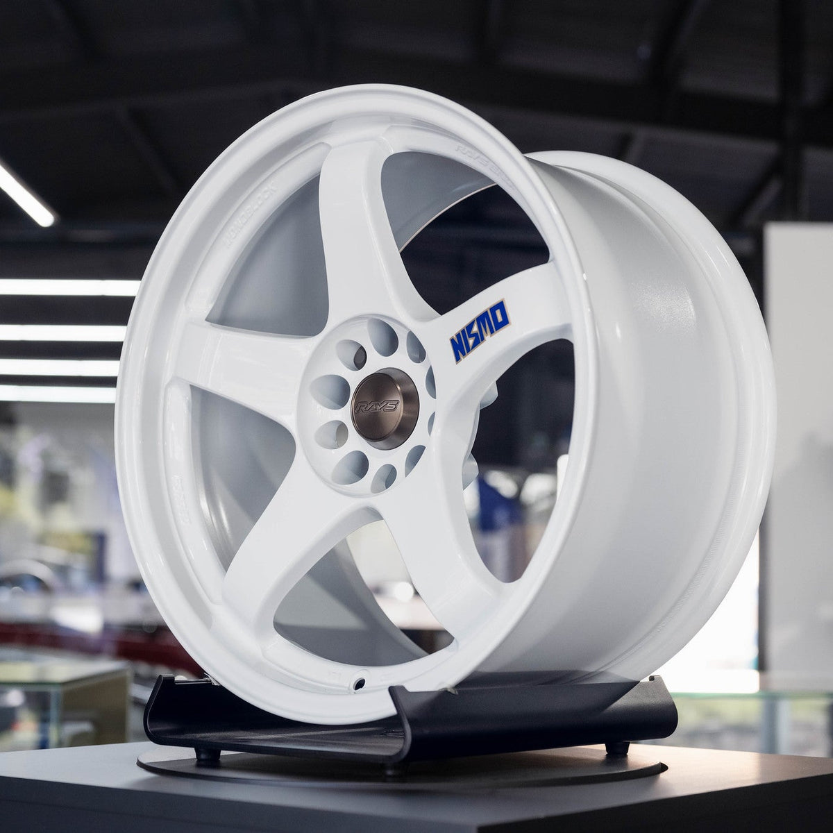 MK MOTORSPORTS で Nismo LMGT4 を予約注文 |ホイールセット 4590.00～