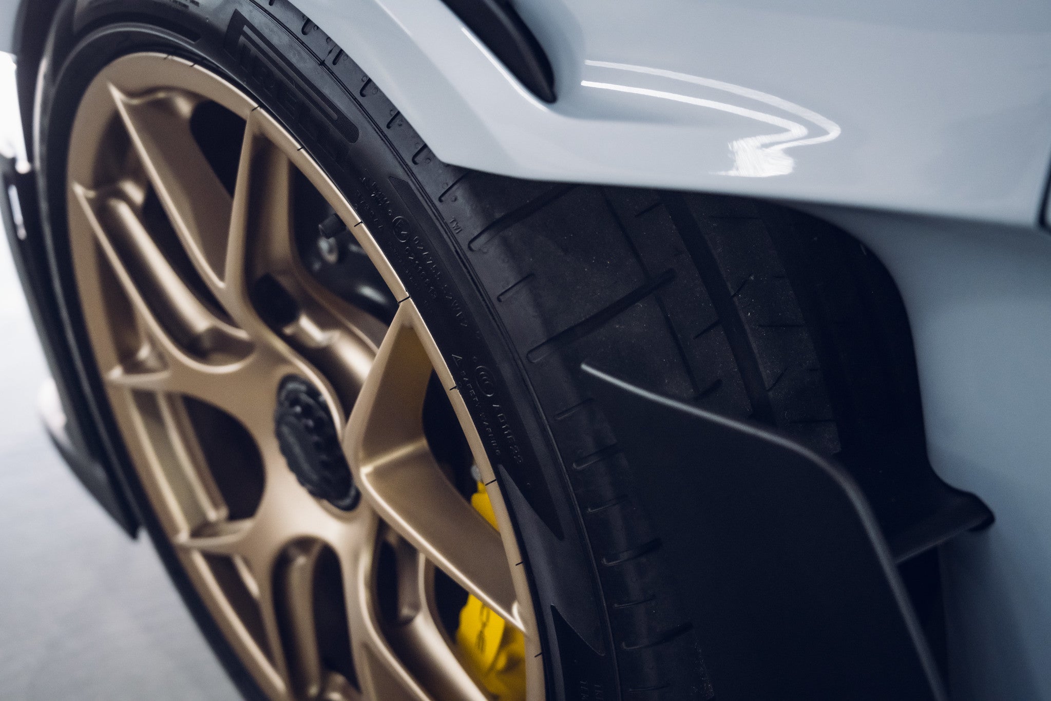 Pirelli P Zero Corsa PZC4 - 992 GT3RS - F: 275/35ZR20 102Y