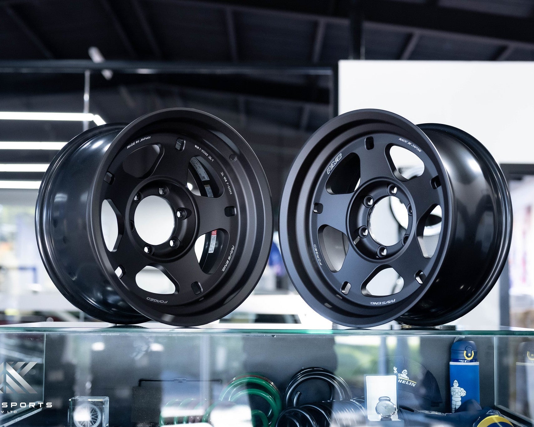 RAYS Offroad 05X - 17x8 + 20 6x139.7 / Blast Black2 (BT)