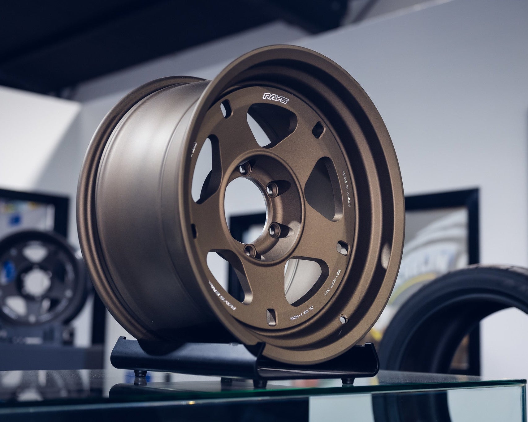 RAYS Offroad 05X 18’’ - 18x7 + 8 5x139.7 / Matte Gunbronze