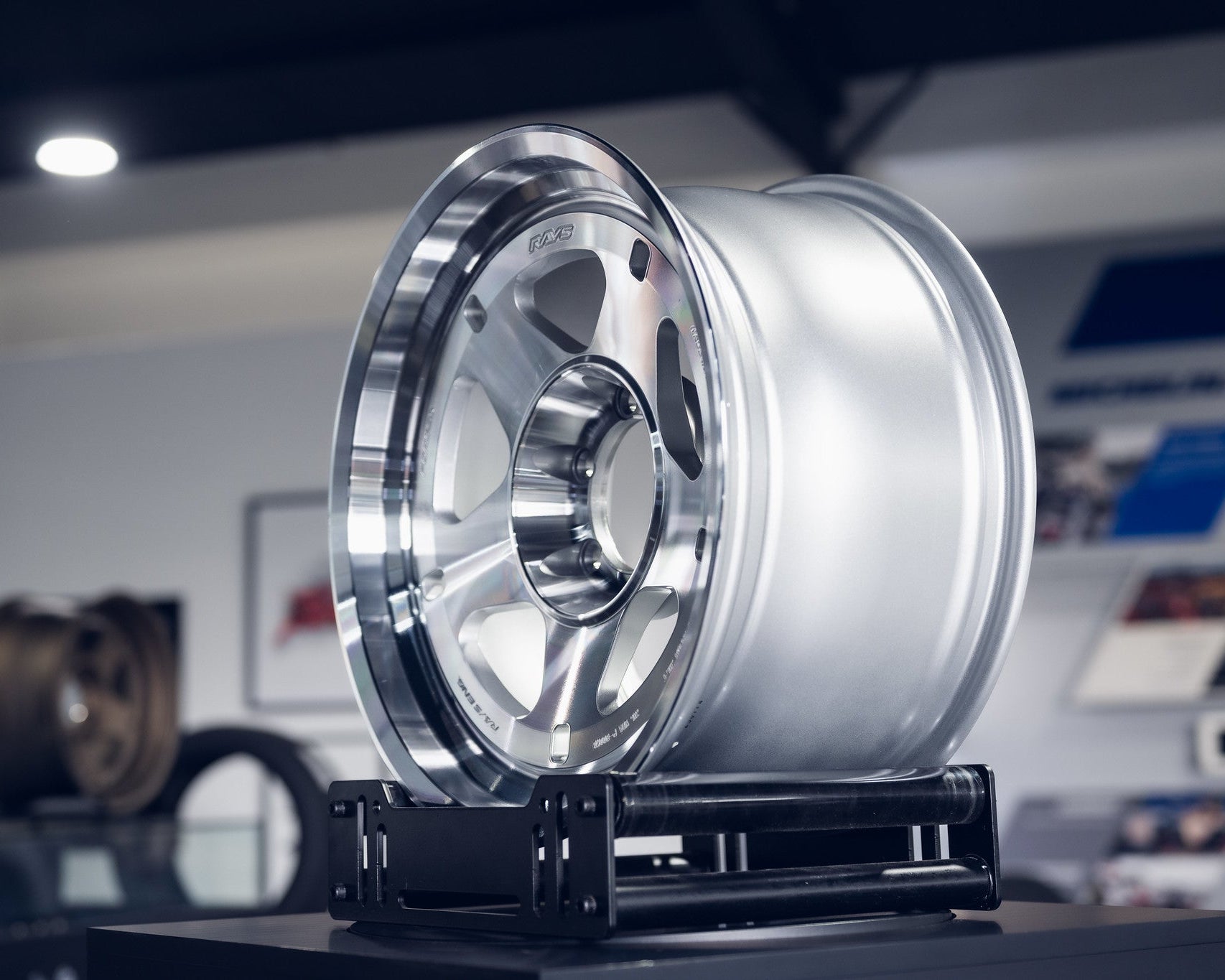 RAYS Offroad 05X 18’’ - Wheels