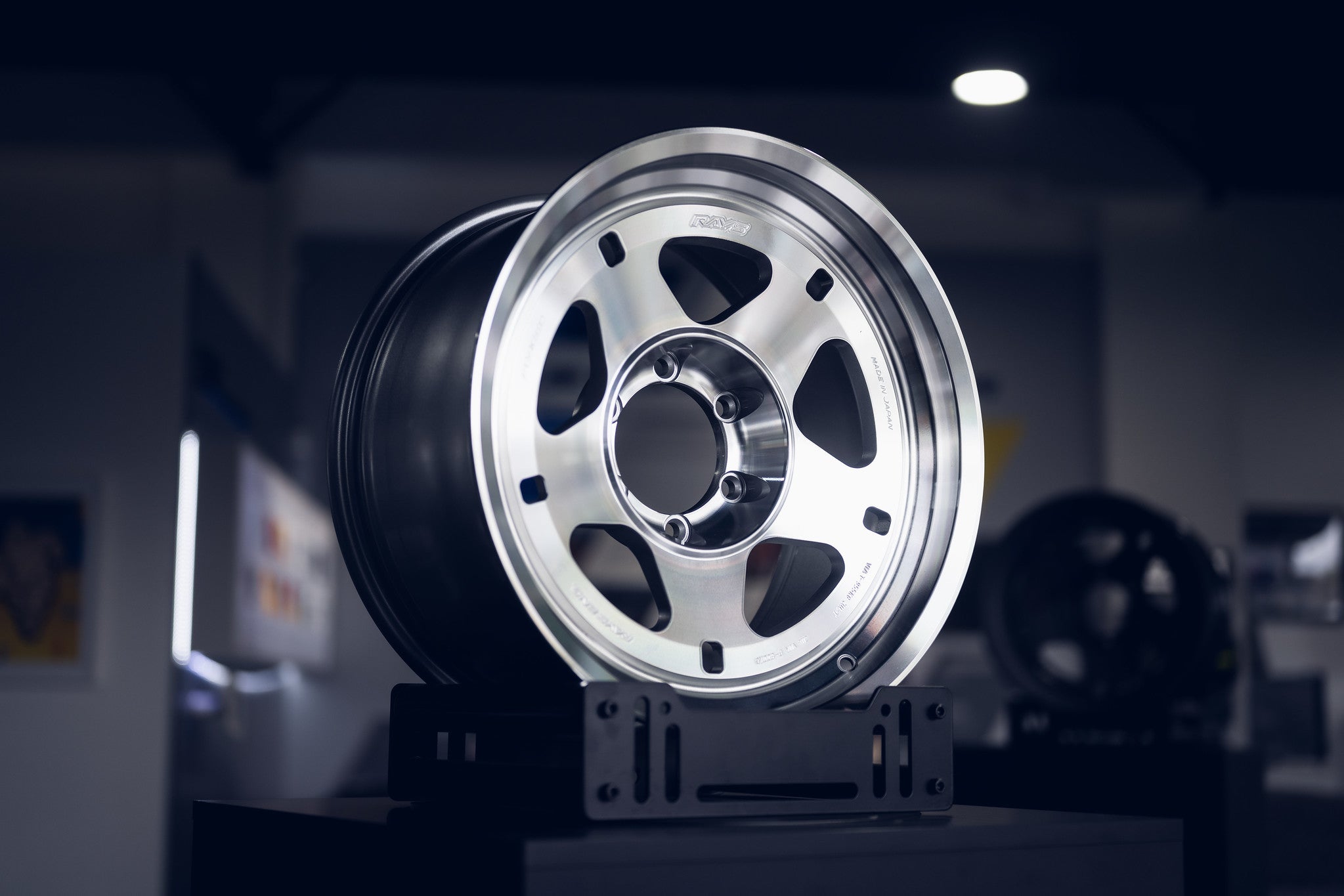 RAYS Offroad 05X 18’’ - Wheels