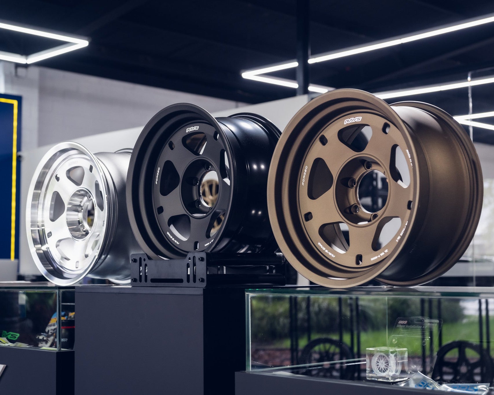 RAYS Offroad 05X 18’’ - Wheels