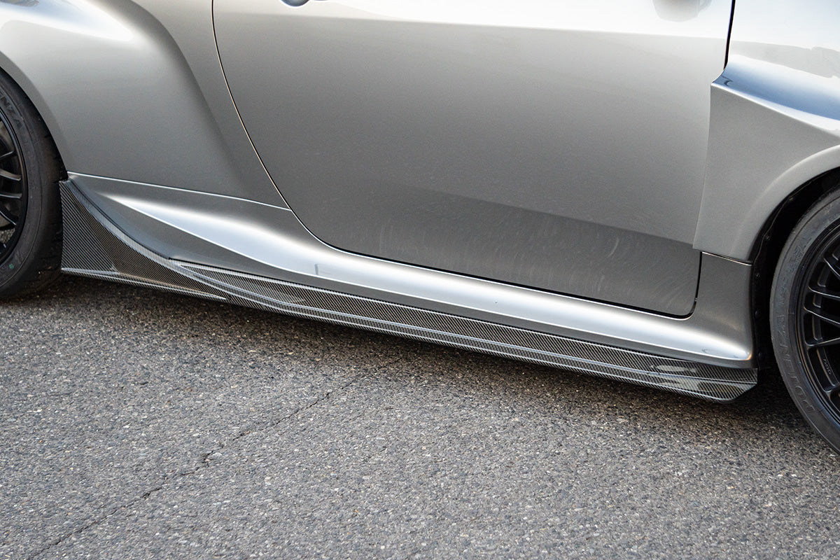 SARD GT1 Side Step for GR Yaris - Carbon Fibre - Aero